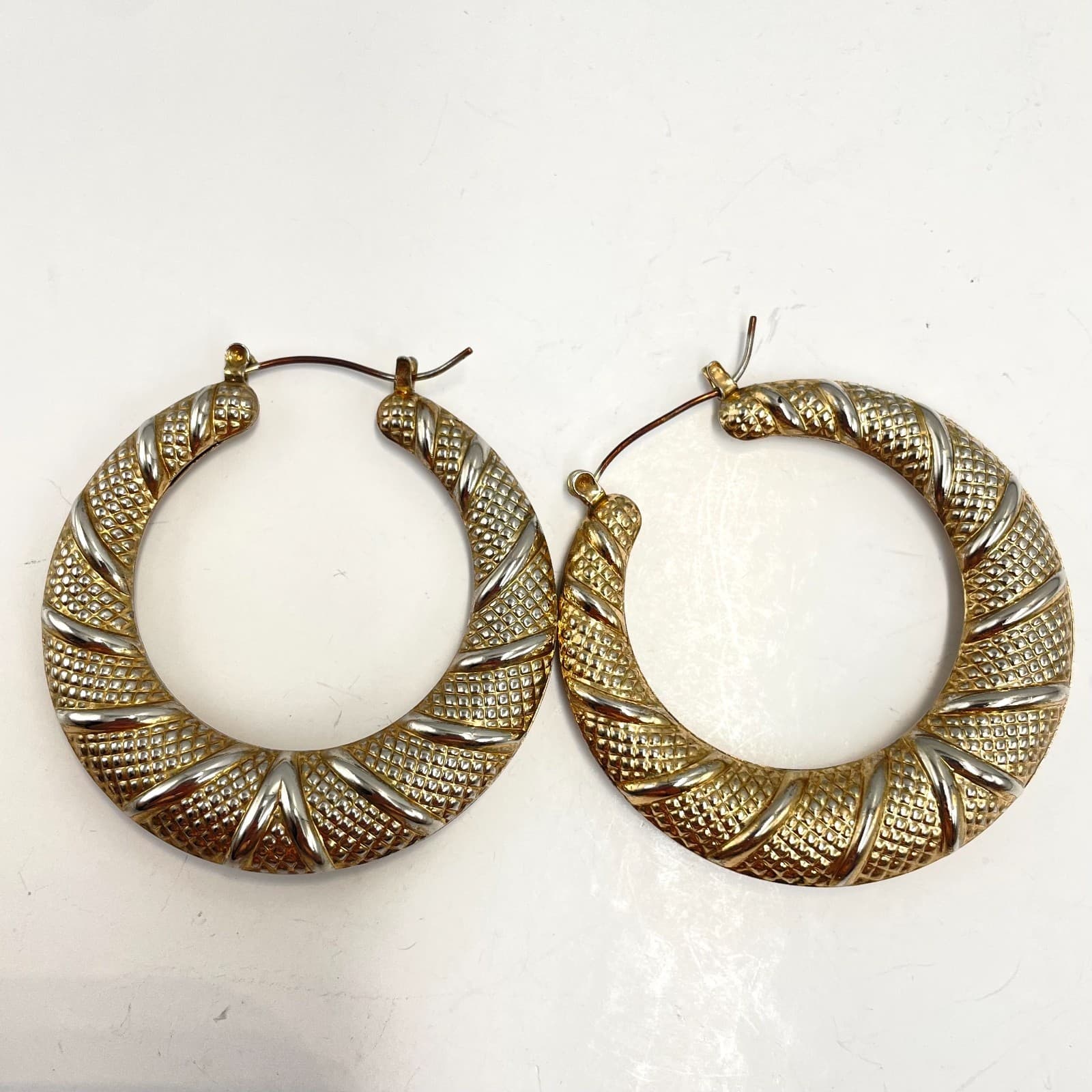 Vintage 90s Two Tone Textured Hoop Earrings Large Bold Fashion Retro Jewelry - Image 1