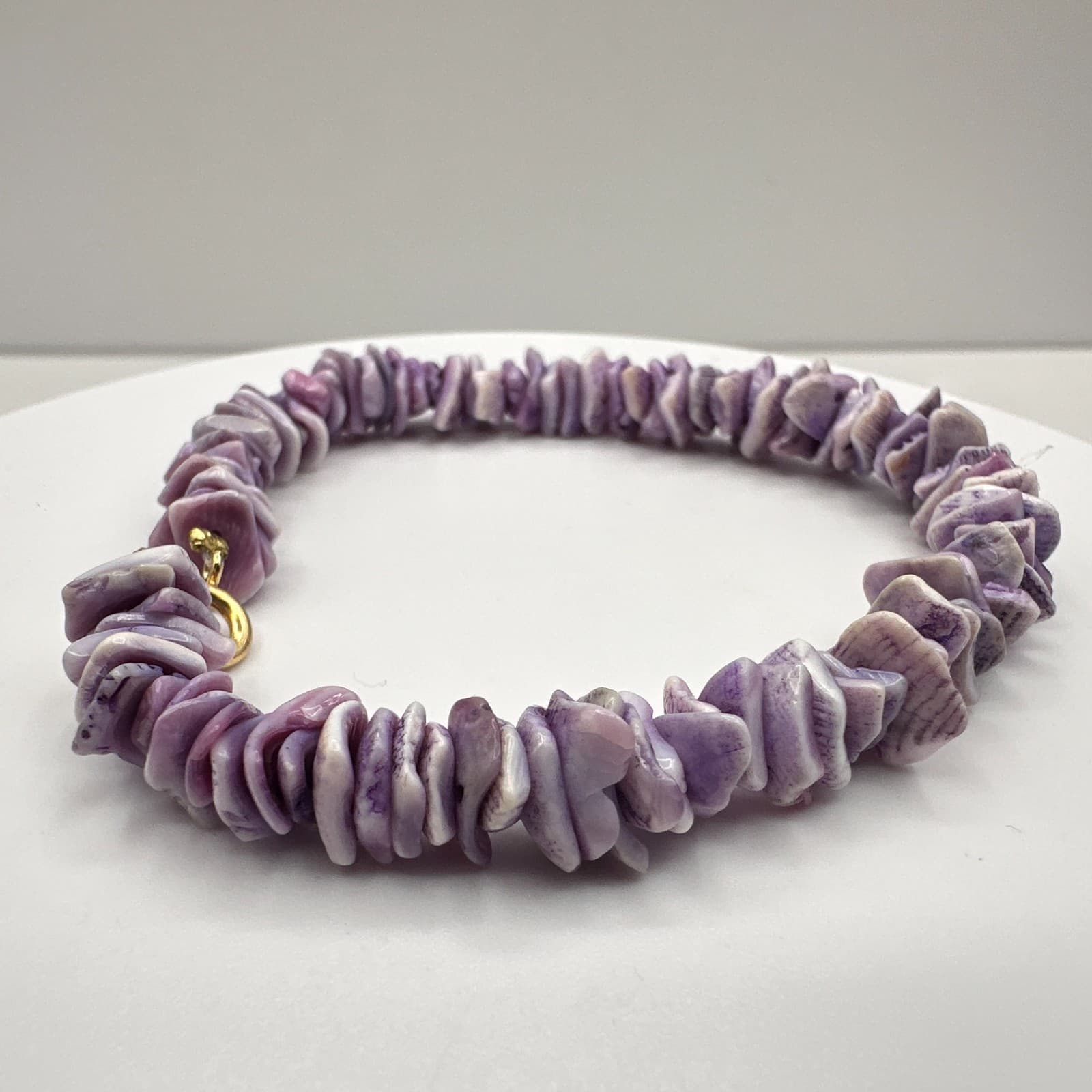 Vintage 90s Purple Shell Chip Heishe Bracelet Gold Tone Boho Women's Jewelry - Thumbnail 3