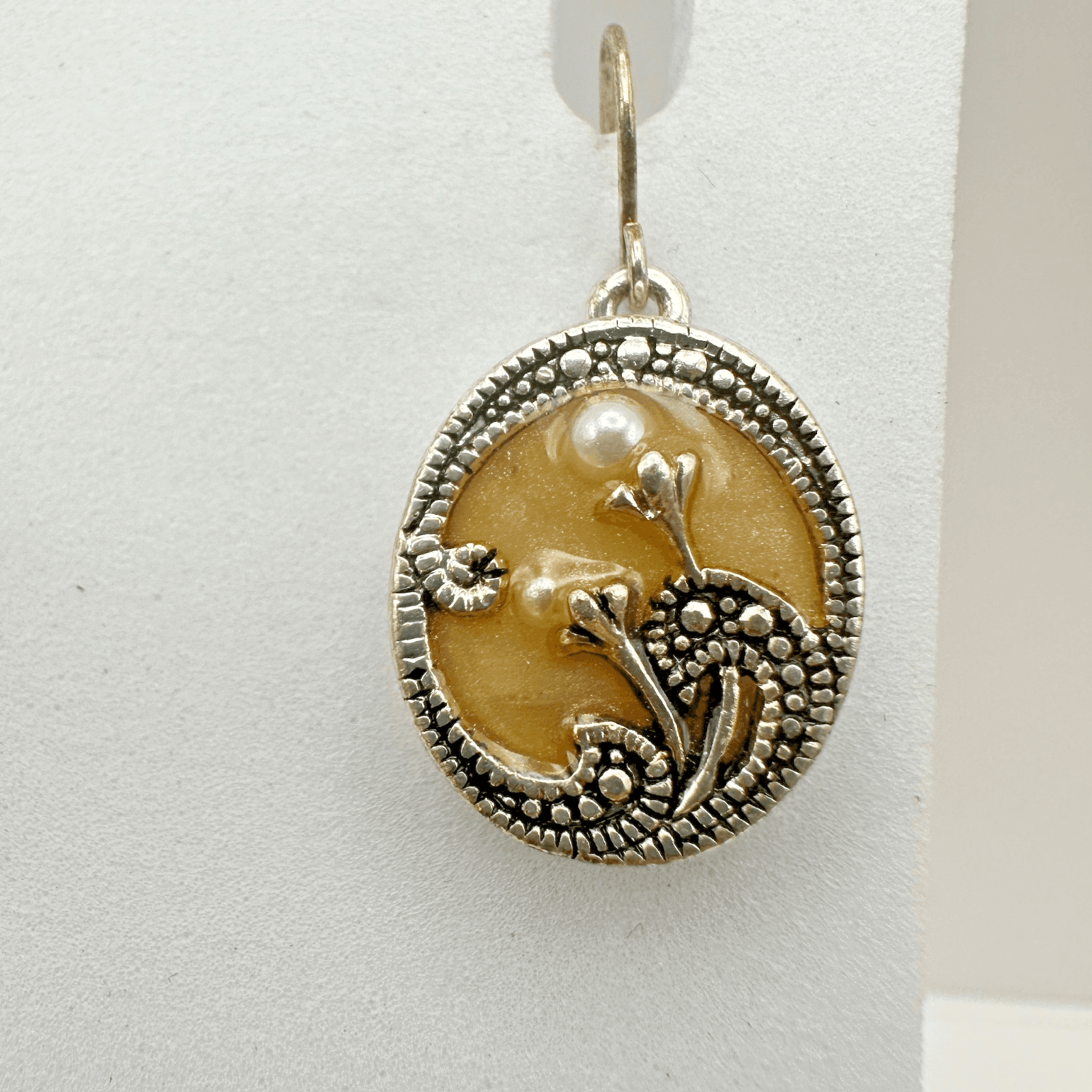 VTG Silver Tone Boho Dangle Earrings Faux Pearl Floral Hook Women's Jewellery - Thumbnail 2