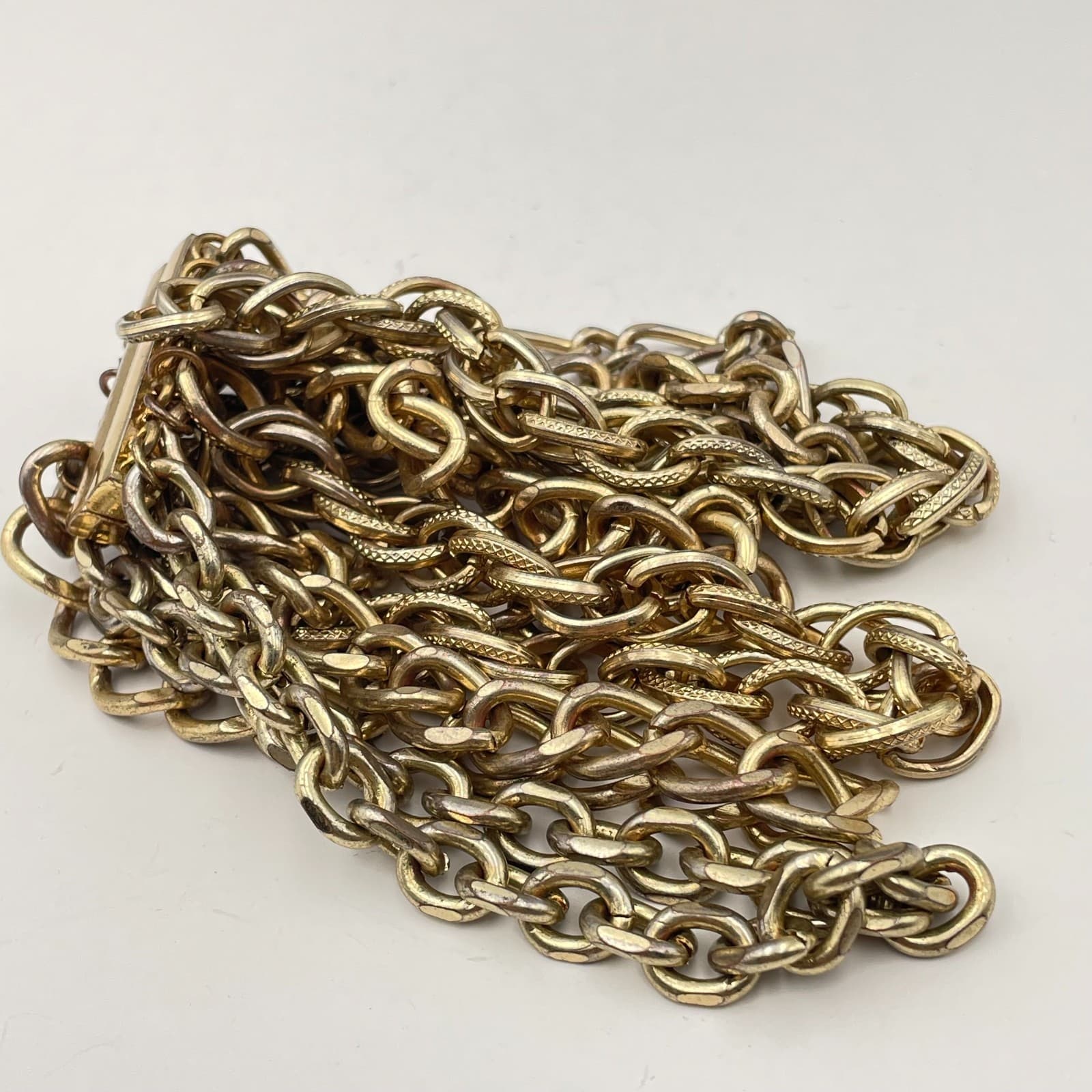 Vintage 80s 90s Gold Tone Multi Strand Chunky Curb Chain Statement Bracelet - Thumbnail 4