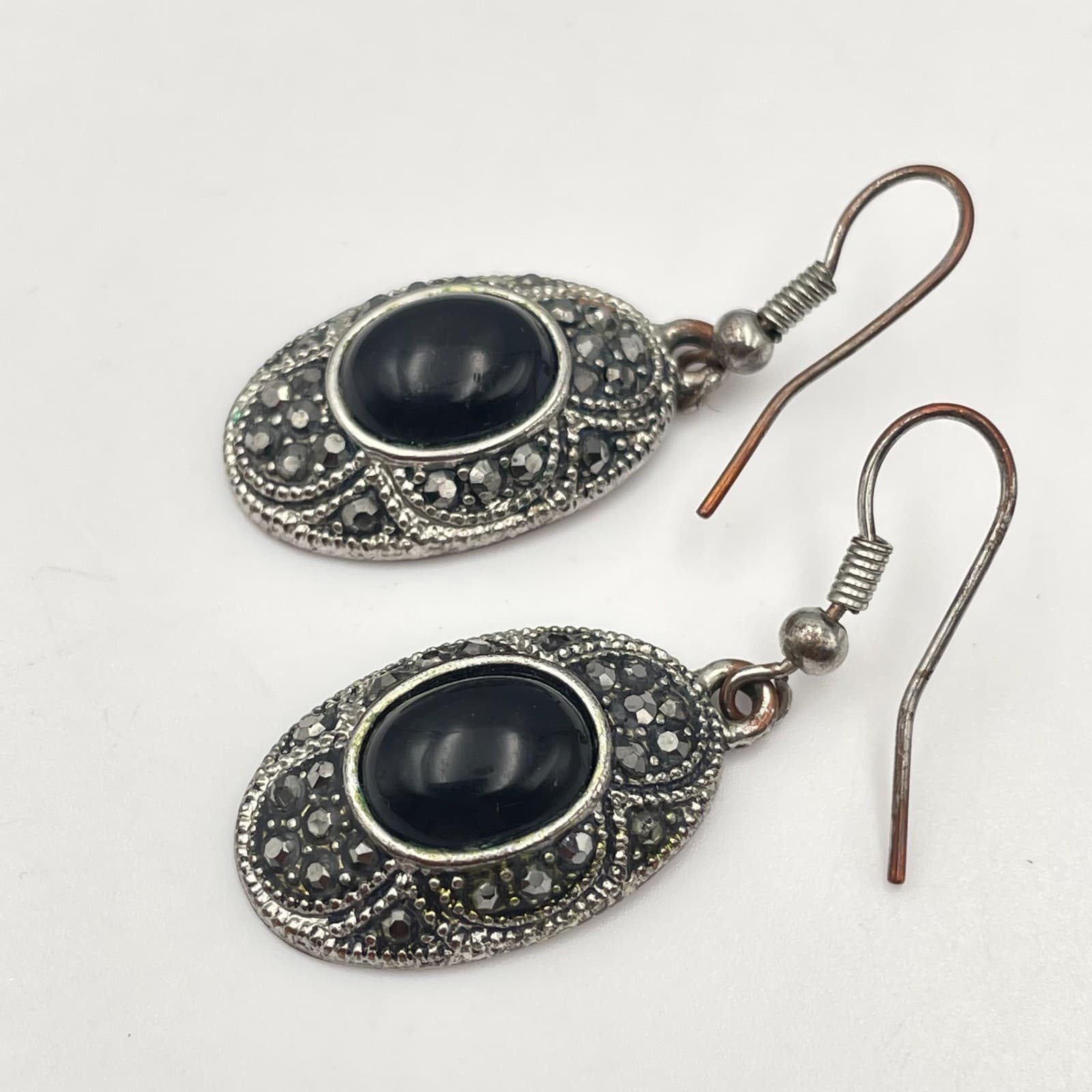 Vintage 90s Silver Tone Marcasite Black Onyx Oval Drop Earrings Women's Jewelry - Thumbnail 4