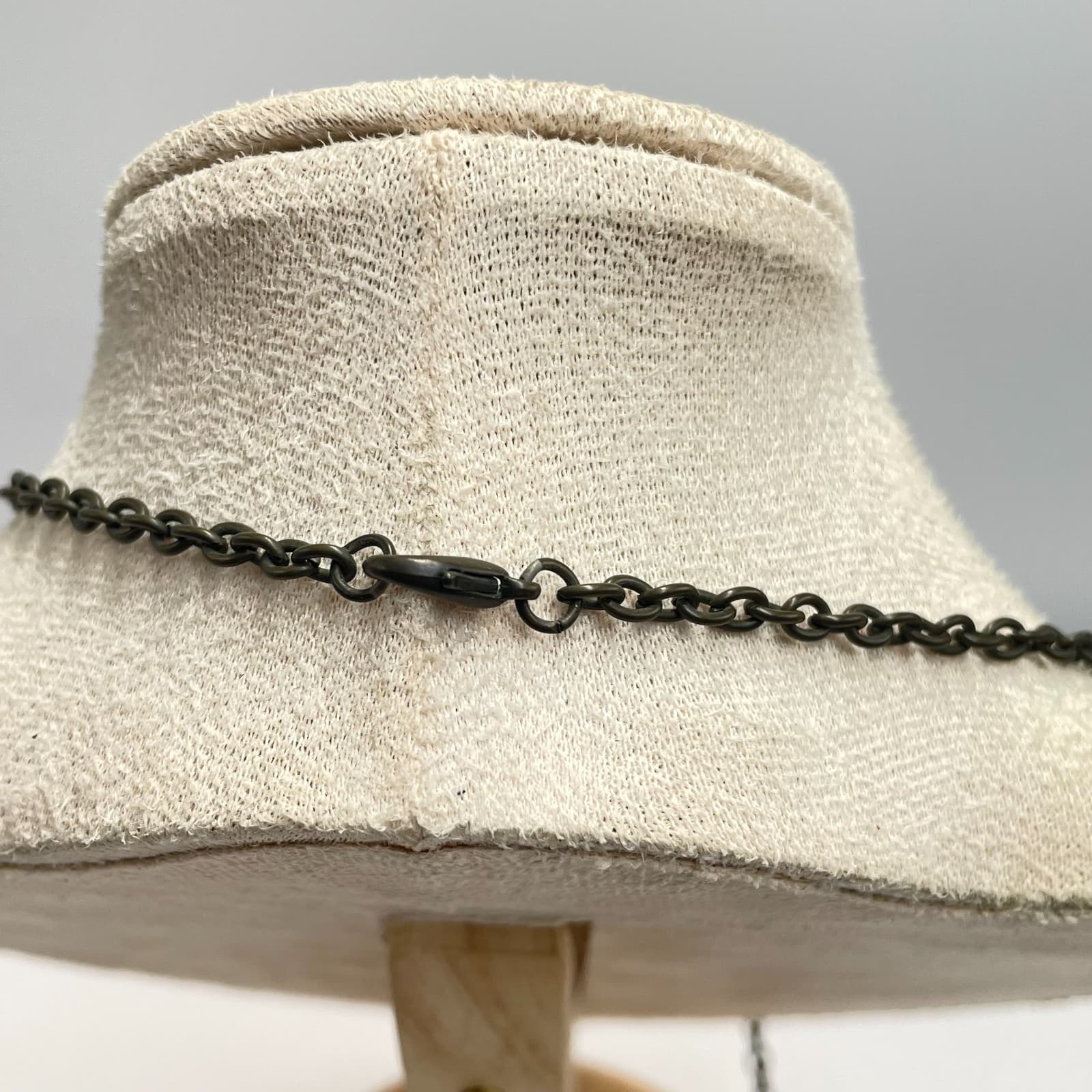 Vintage 90s Camera Pendant Necklace Bronze Tone Glass Stone Photographer Gift - Thumbnail 6