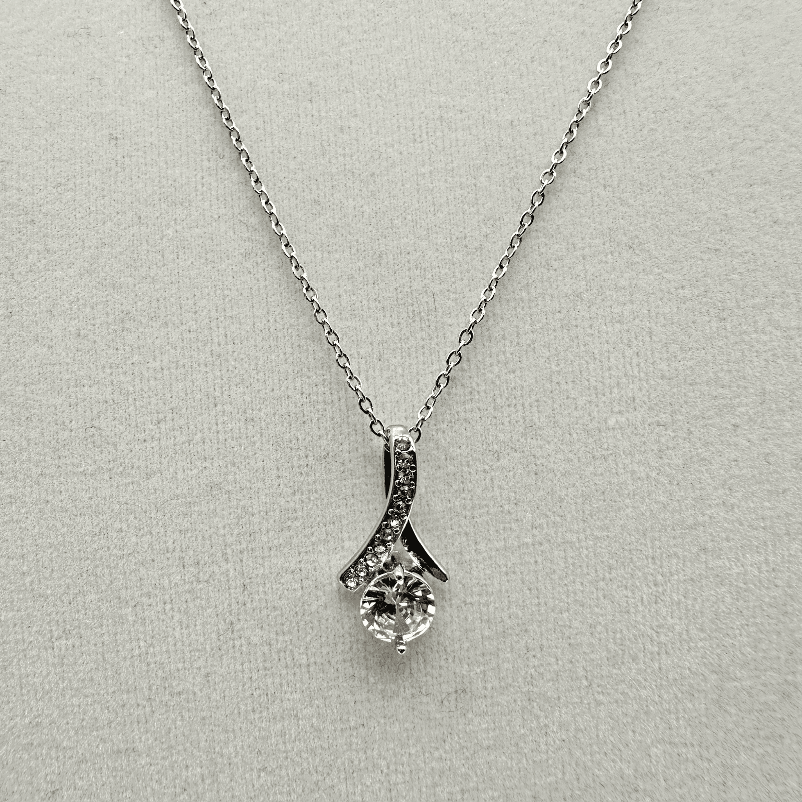 Vintage Silver Tone Cubic Zirconia Round Solitaire Necklace Women's Jewellery - Thumbnail 2