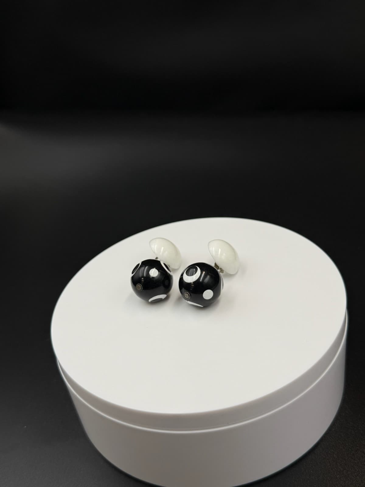 Vintage Contemporary Drop Black White Polka Dot Beaded Fashion Round Stud - Thumbnail 7