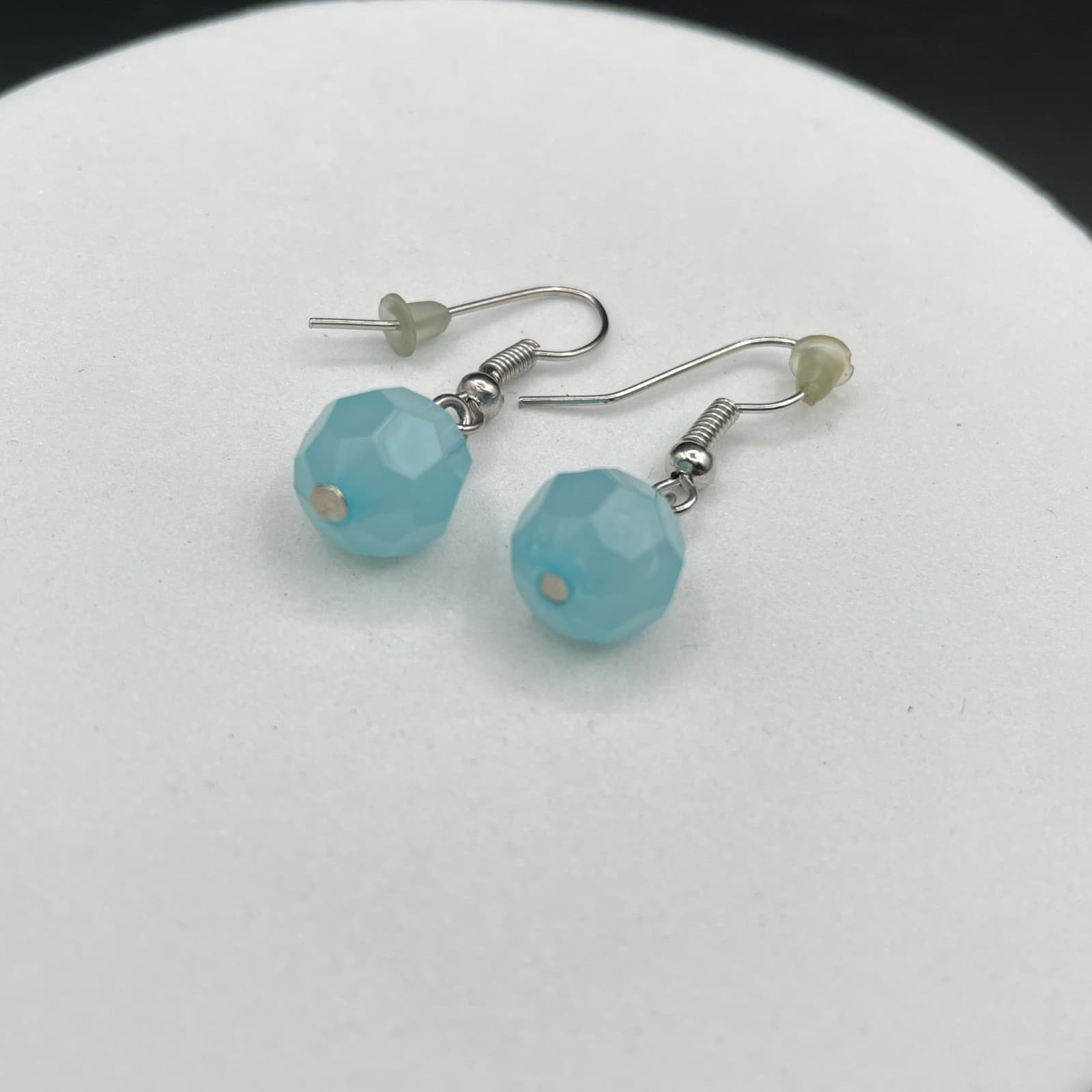 Vintage Silver-Tone Blue Translucent Plastic Faceted Bead Dangle Earrings - Thumbnail 2