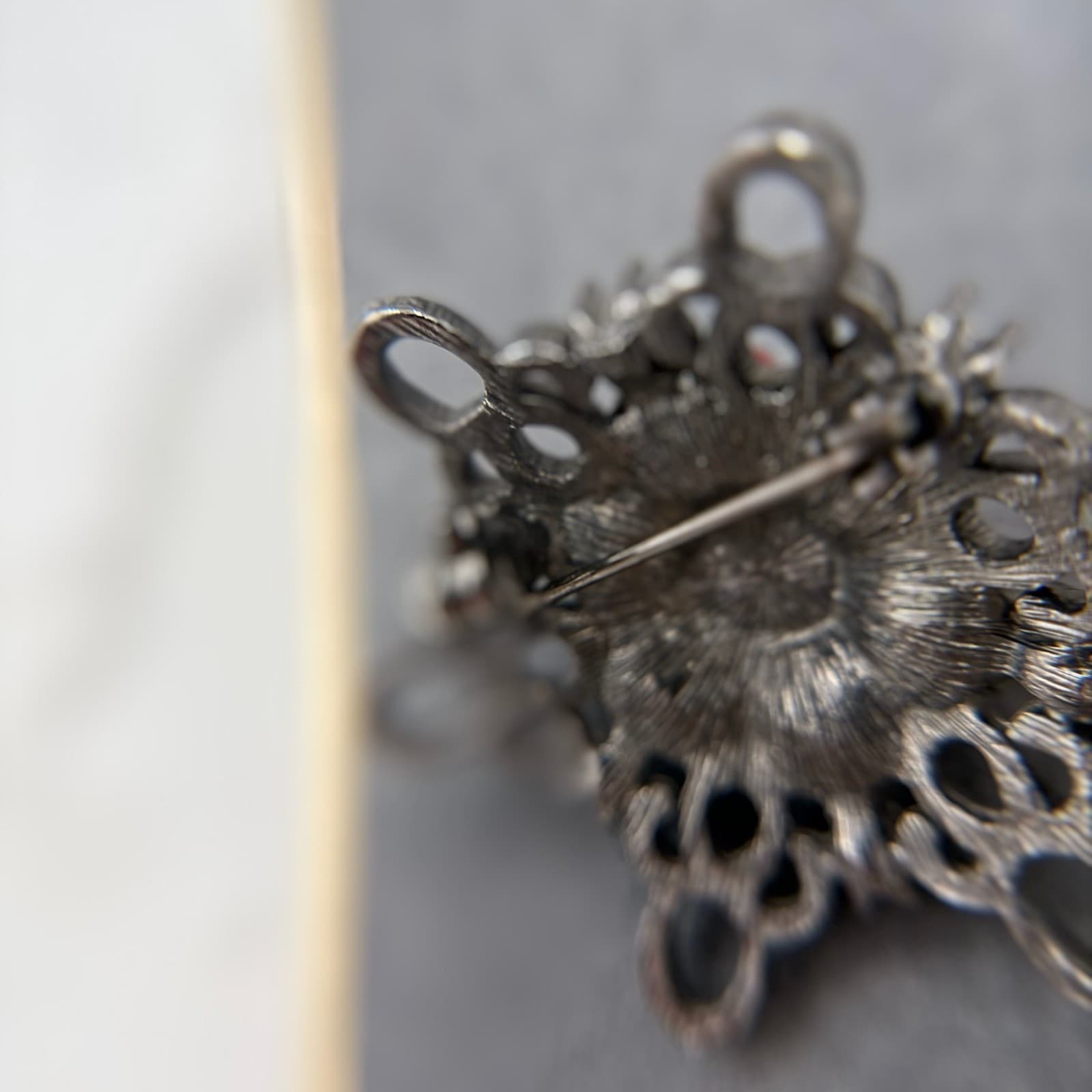 Vintage Orange Elaborate Coral Rhinestones Silver-Toned Curved Flower Shaped - Thumbnail 8