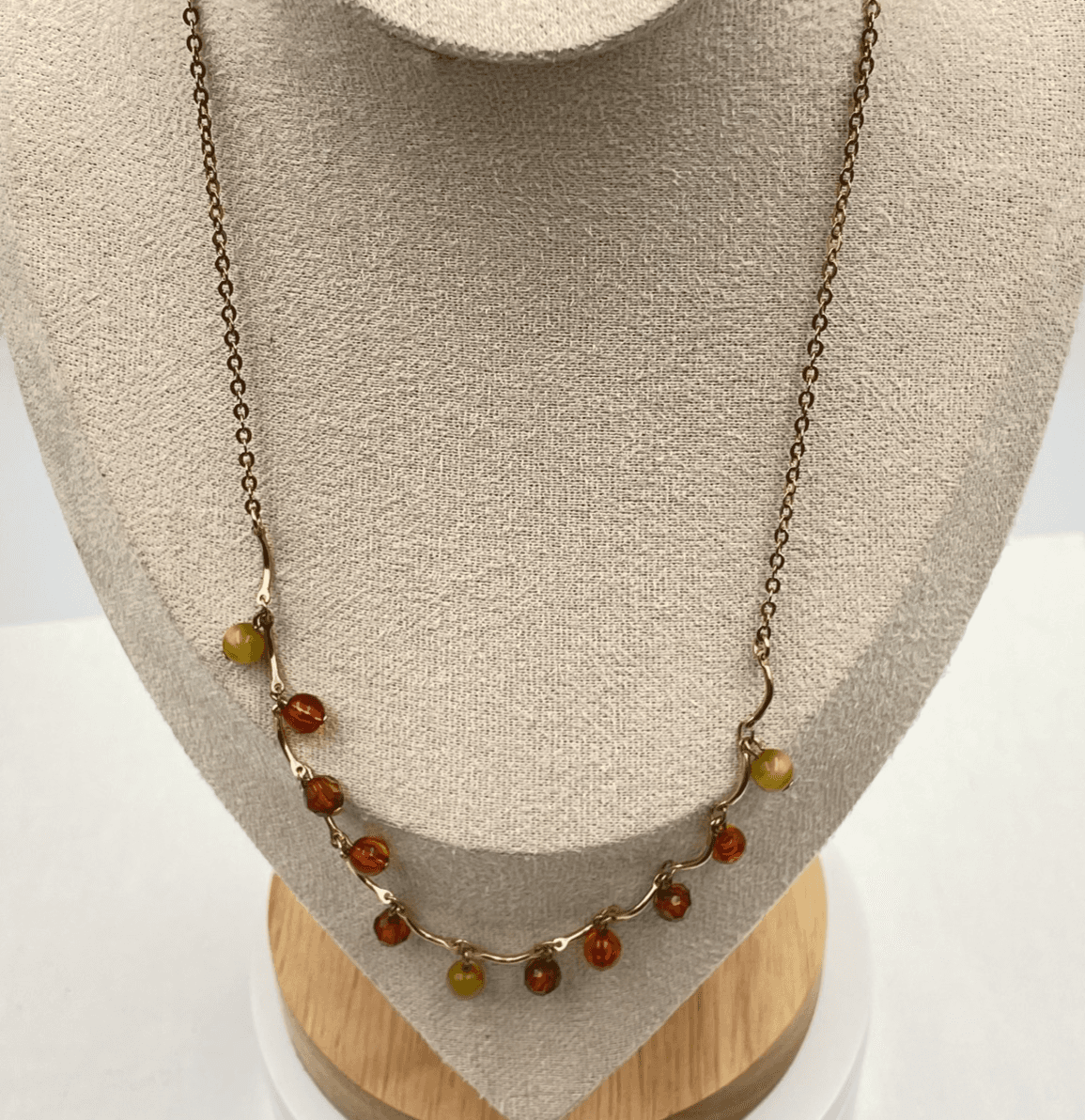 Vintage 90s Boho Gold Tone Amber Green Beaded Dangle Necklace Women's Jewelry - Image 1