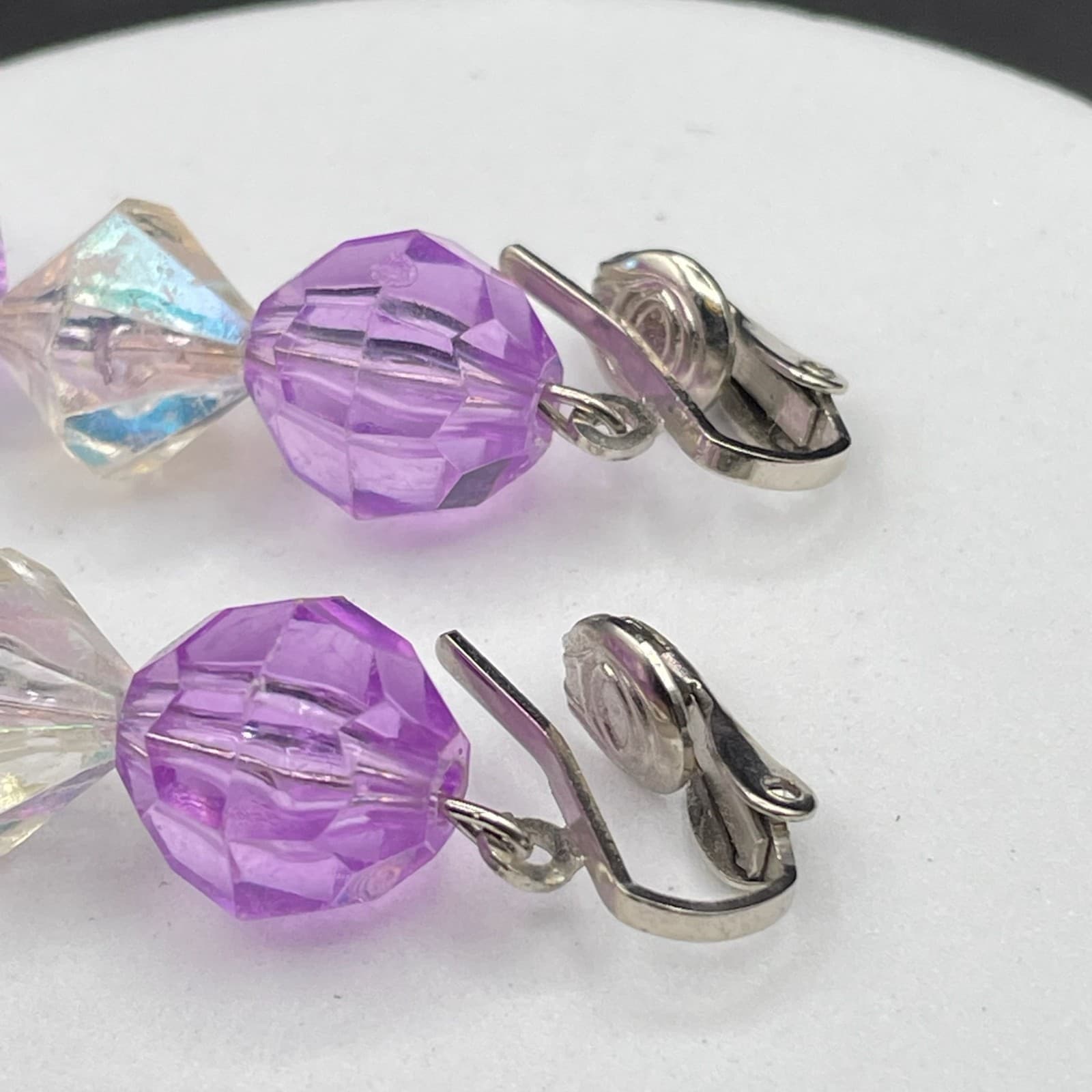 Vintage Lavender Translucent Faceted Beads Silver-Tone Plastic Clip-On Earrings - Thumbnail 7