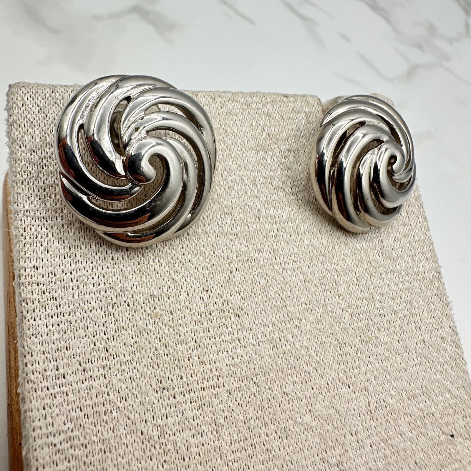 Vintage Napier Silver-Tone Swirl Spiral Fashion Retro Clip-On Pierced Earrings - Thumbnail 2
