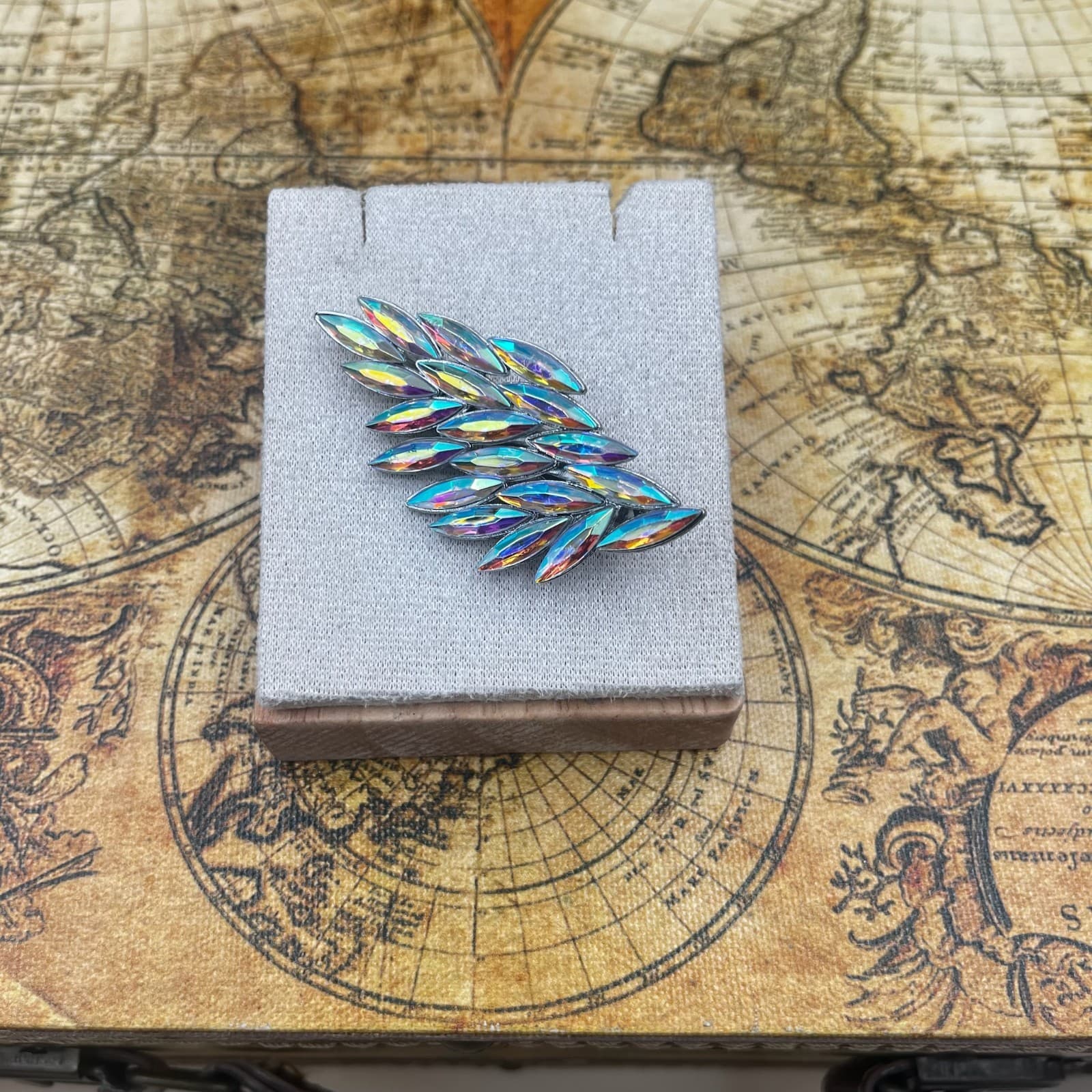 Vintage Sherman-Style Aurora Borealis Crystal Leaf Brooch / Hair Clip - Image 1