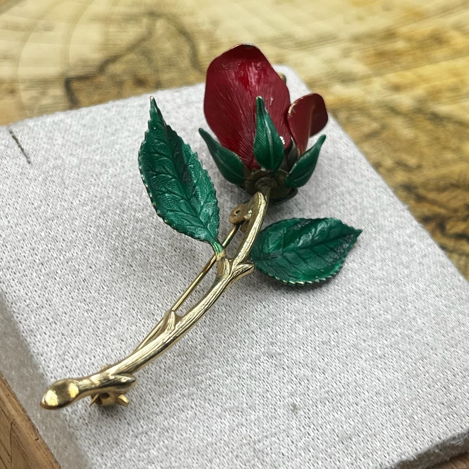 Vintage Gold Tone Red Rose Brooch Pin Painted Metal Flower - Thumbnail 4