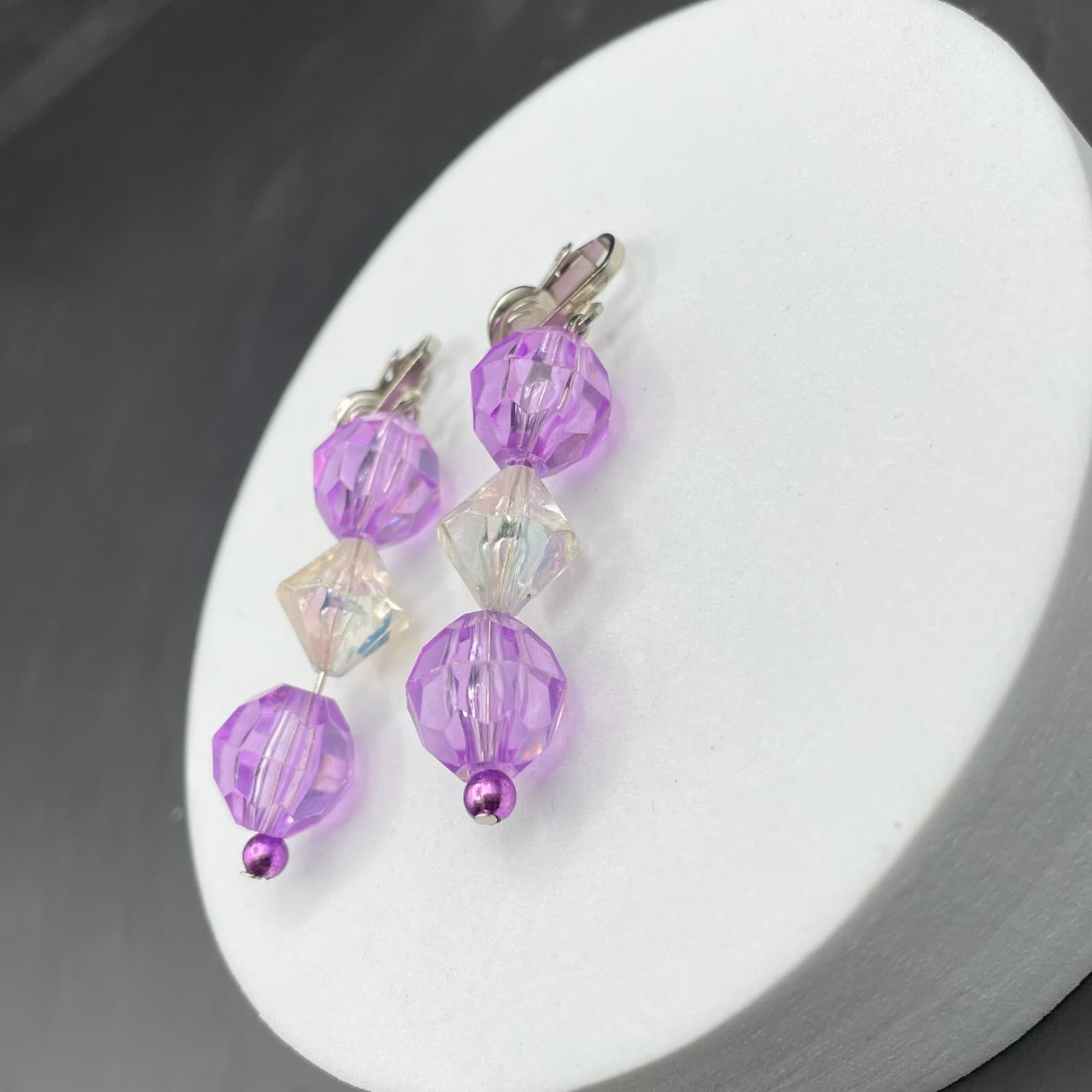 Vintage Lavender Translucent Faceted Beads Silver-Tone Plastic Clip-On Earrings - Thumbnail 3