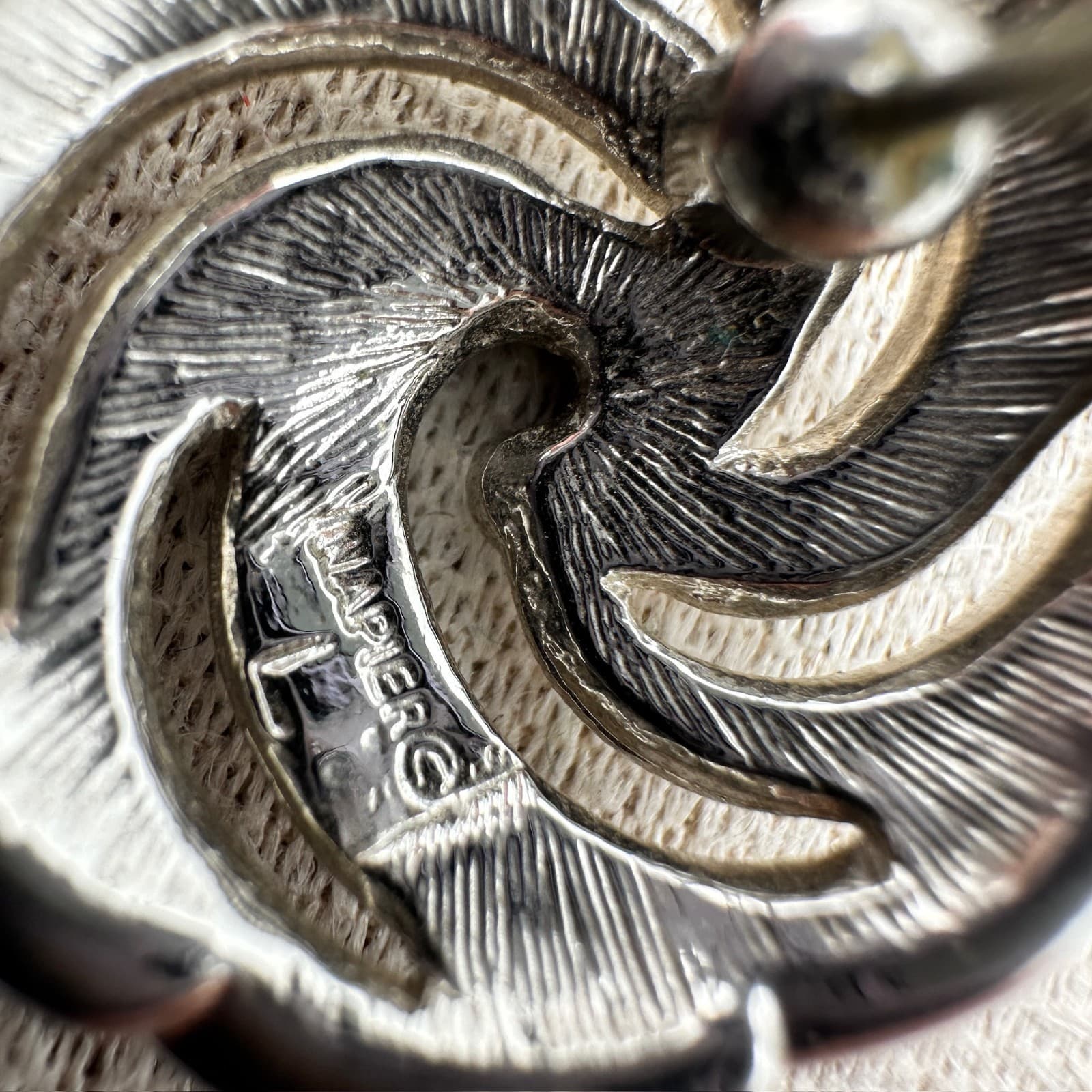 Vintage Napier Silver-Tone Swirl Spiral Fashion Retro Clip-On Pierced Earrings - Thumbnail 6