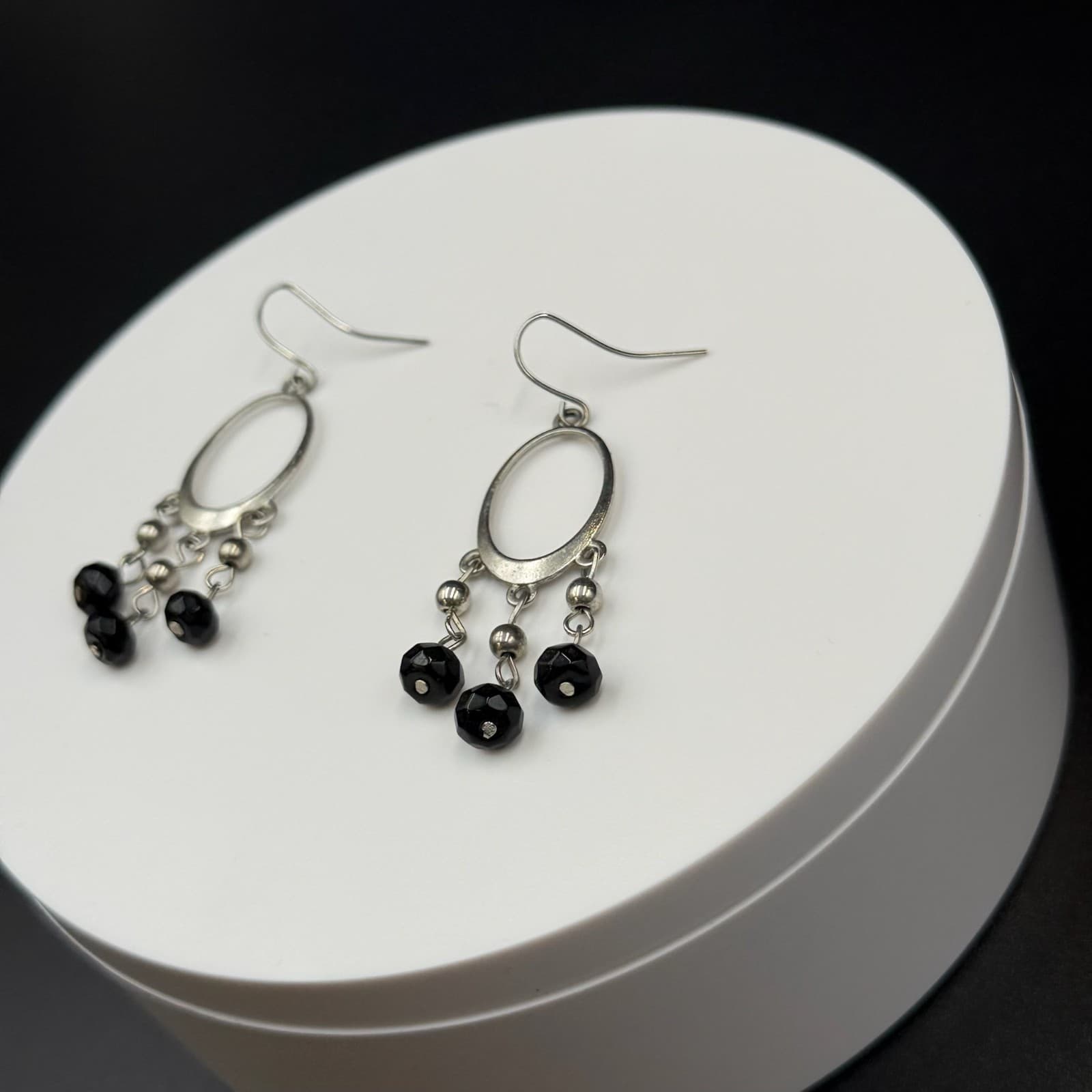 Vintage Victorian Revival Silver Tone Black Faceted Bead Dangle Hoop Chandelier - Thumbnail 5