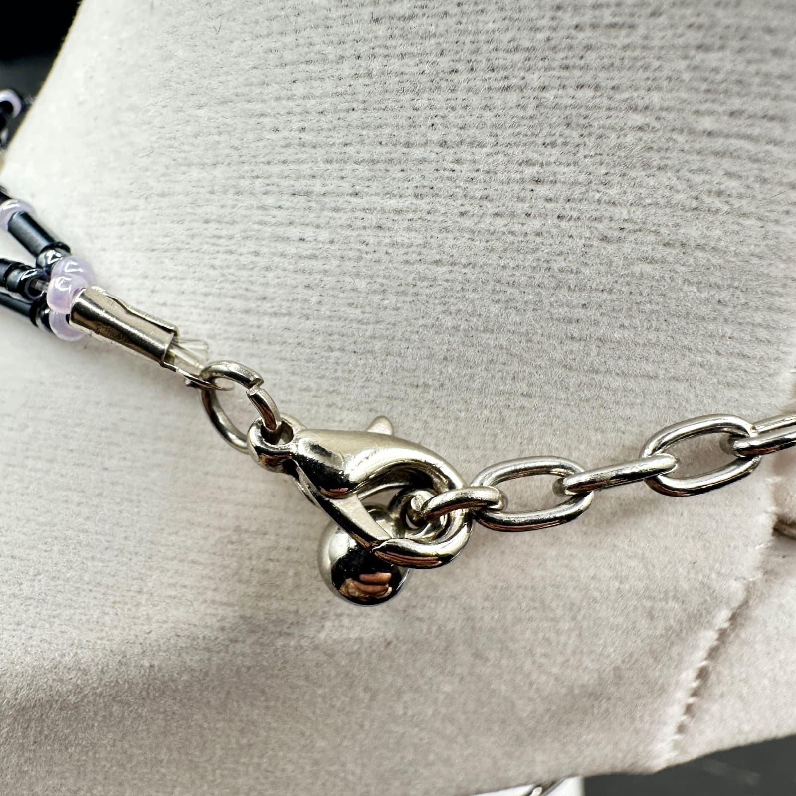 Vintage Panama Jack Purple Lilac Iridescent Hematite Rubber Cube Gold-Tone - Thumbnail 4