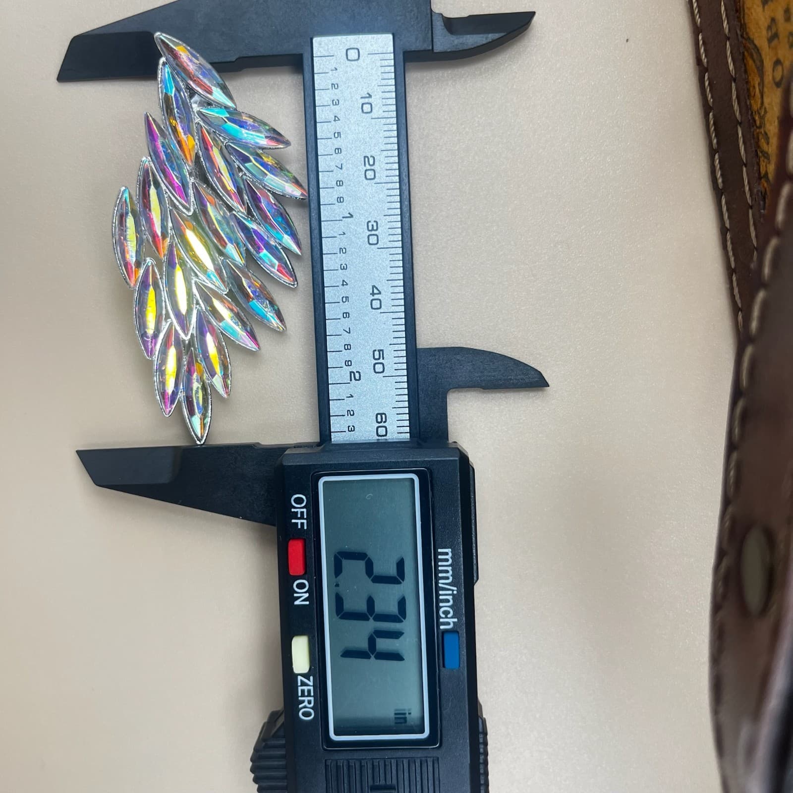 Vintage Sherman-Style Aurora Borealis Crystal Leaf Brooch / Hair Clip - Thumbnail 7