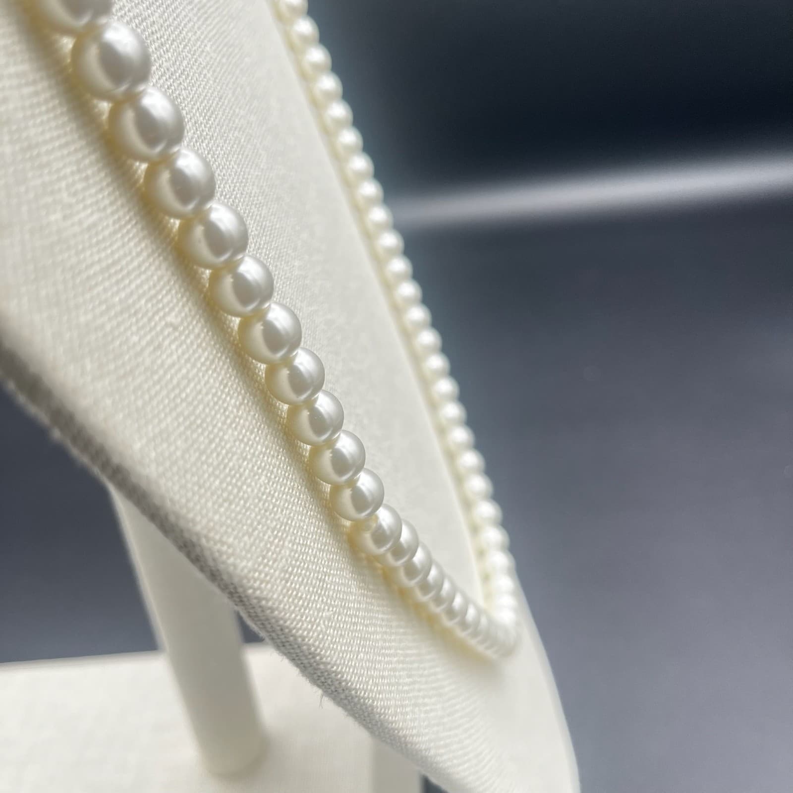 Vintage Long Champagne & White Baroque Pearl Beaded Necklace Silver Tone - Thumbnail 3