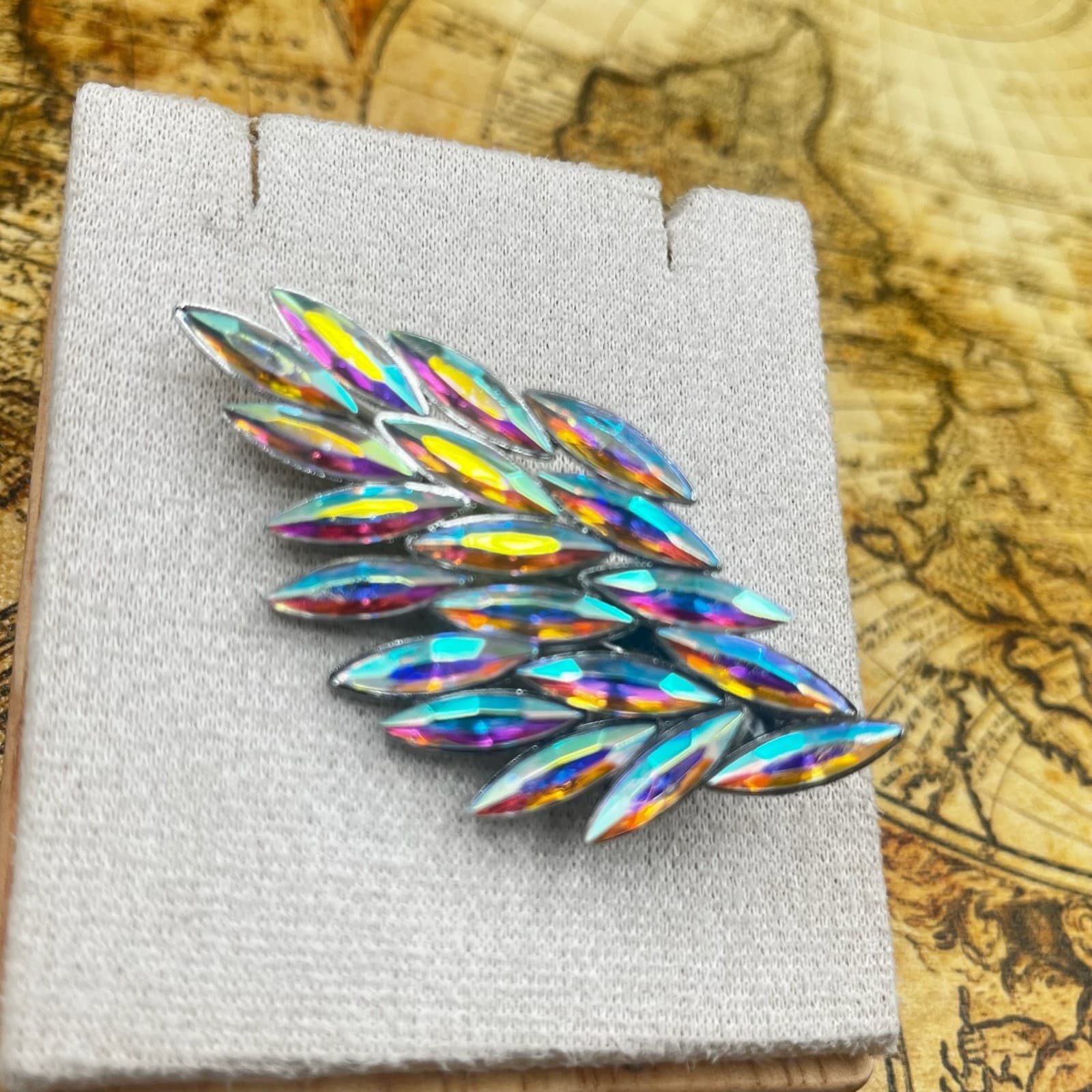 Vintage Sherman-Style Aurora Borealis Crystal Leaf Brooch / Hair Clip - Thumbnail 2
