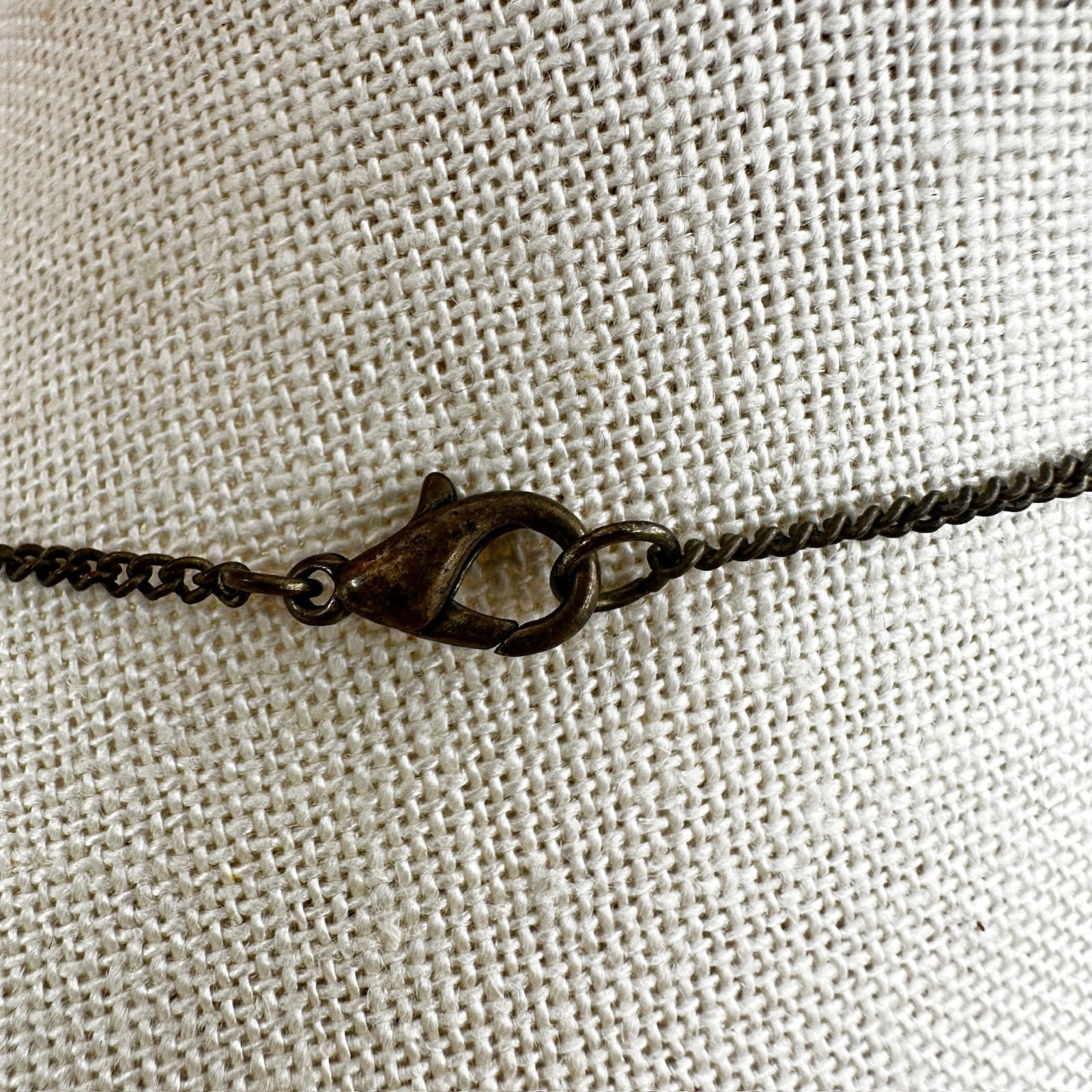 Vintage Black Curb Chain Boho Filigree Double Leaf Pendant Lariat Necklace - Thumbnail 5