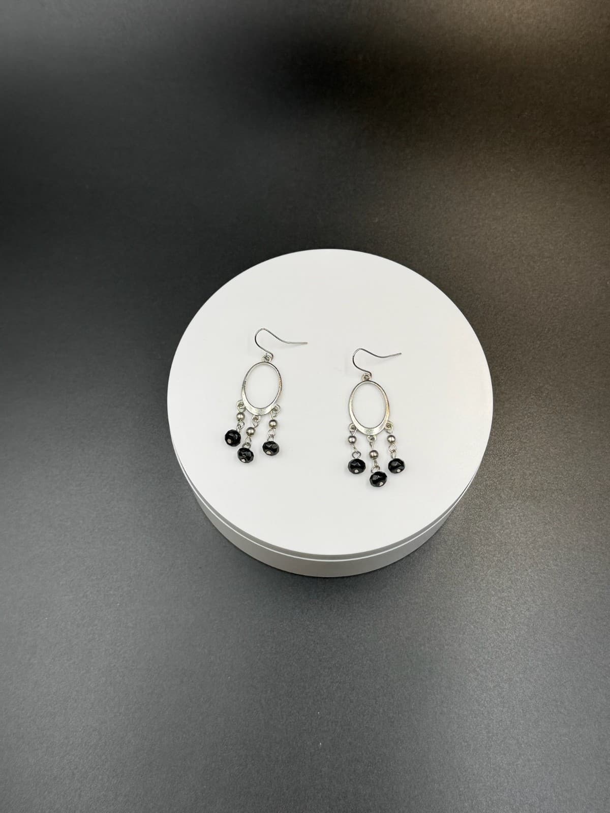 Vintage Victorian Revival Silver Tone Black Faceted Bead Dangle Hoop Chandelier - Thumbnail 7