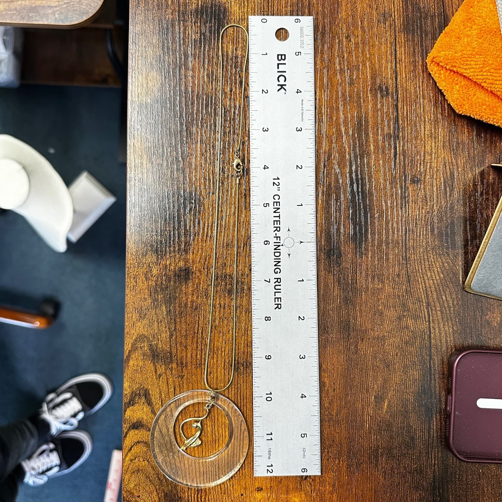 Vintage Clear Circle Pendant Necklace w/ Gold Flamingo Mid-Century Mod - Thumbnail 7