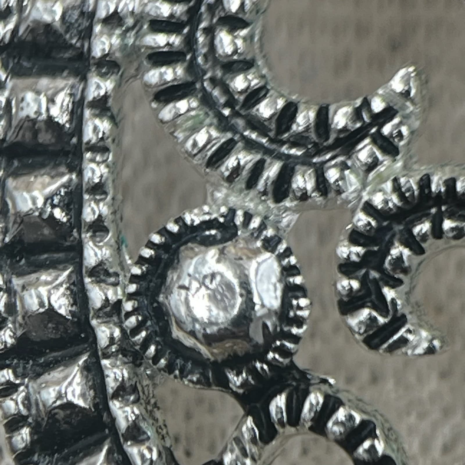 Vintage Vintage-Style Teardrop Filigree Brooch Silver Tone Pin - Thumbnail 5