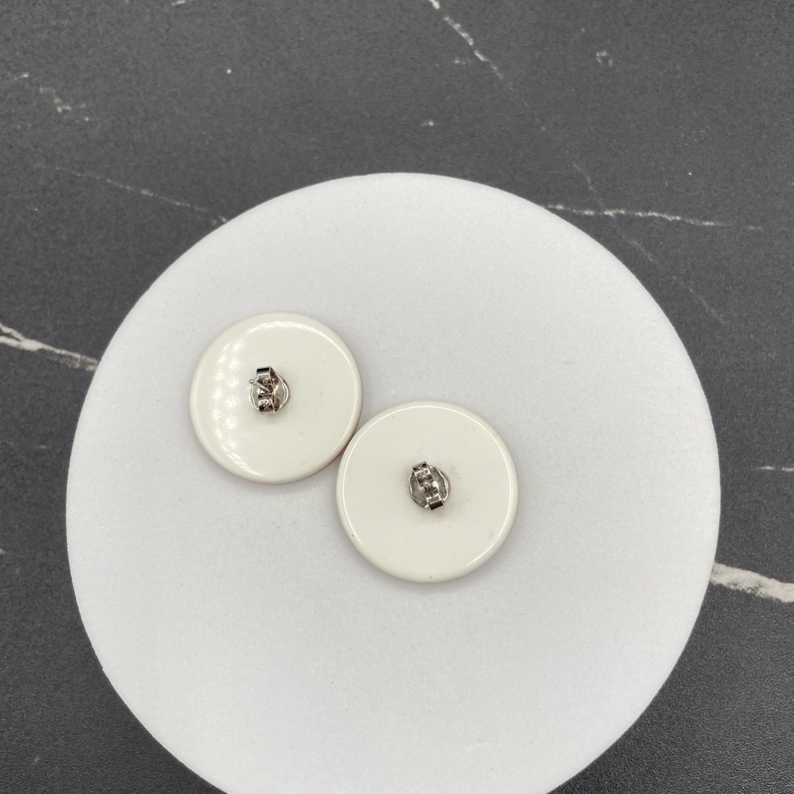 Vintage Pastel Pansy Flower Disk Pierced Silver-Toned Clip-On Stud Earrings - Thumbnail 7