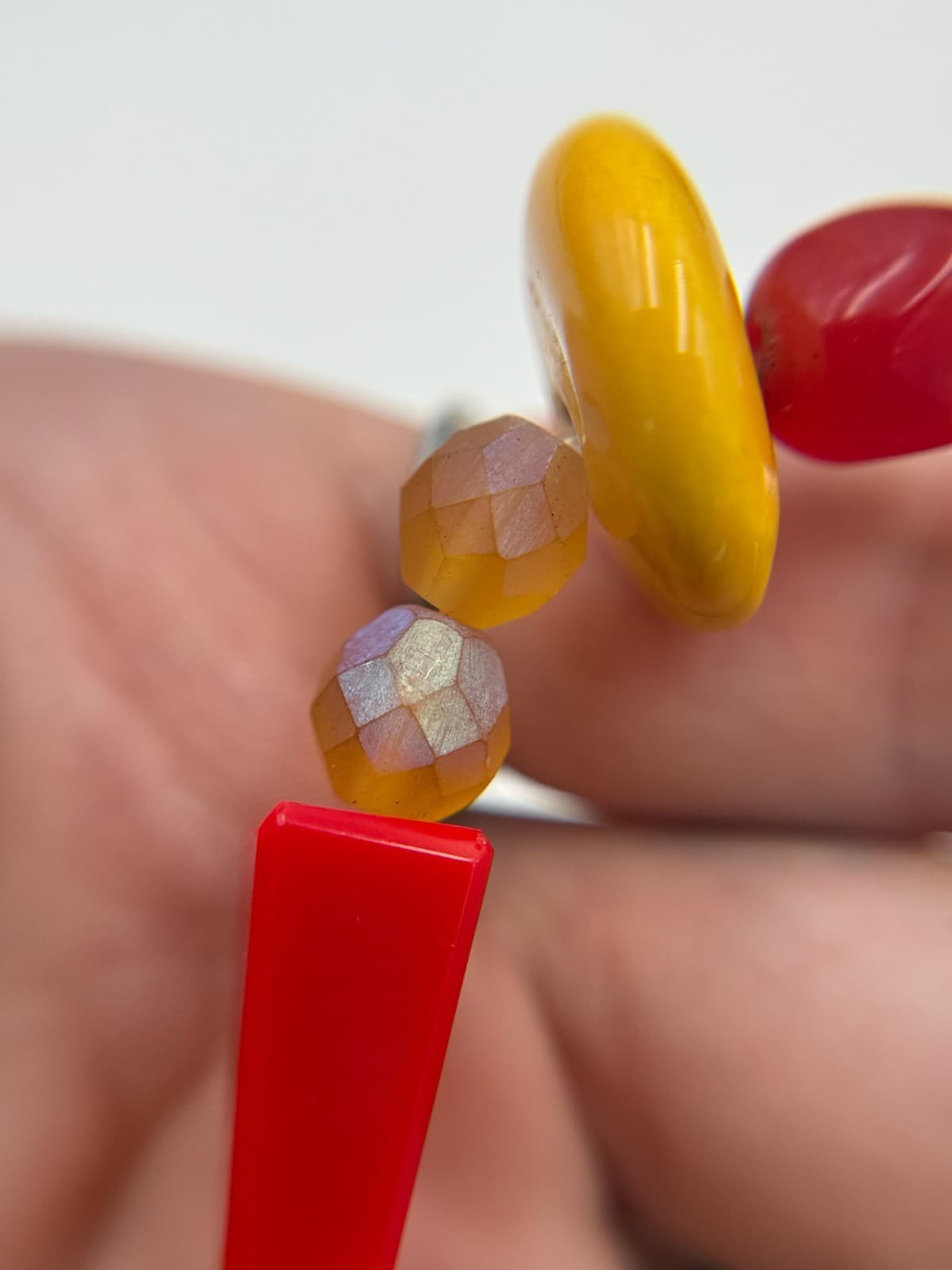 Vintage Handmade Womens Red Yellow Glass Scarlet Beaded Stretch Fashion Bracelet - Thumbnail 6