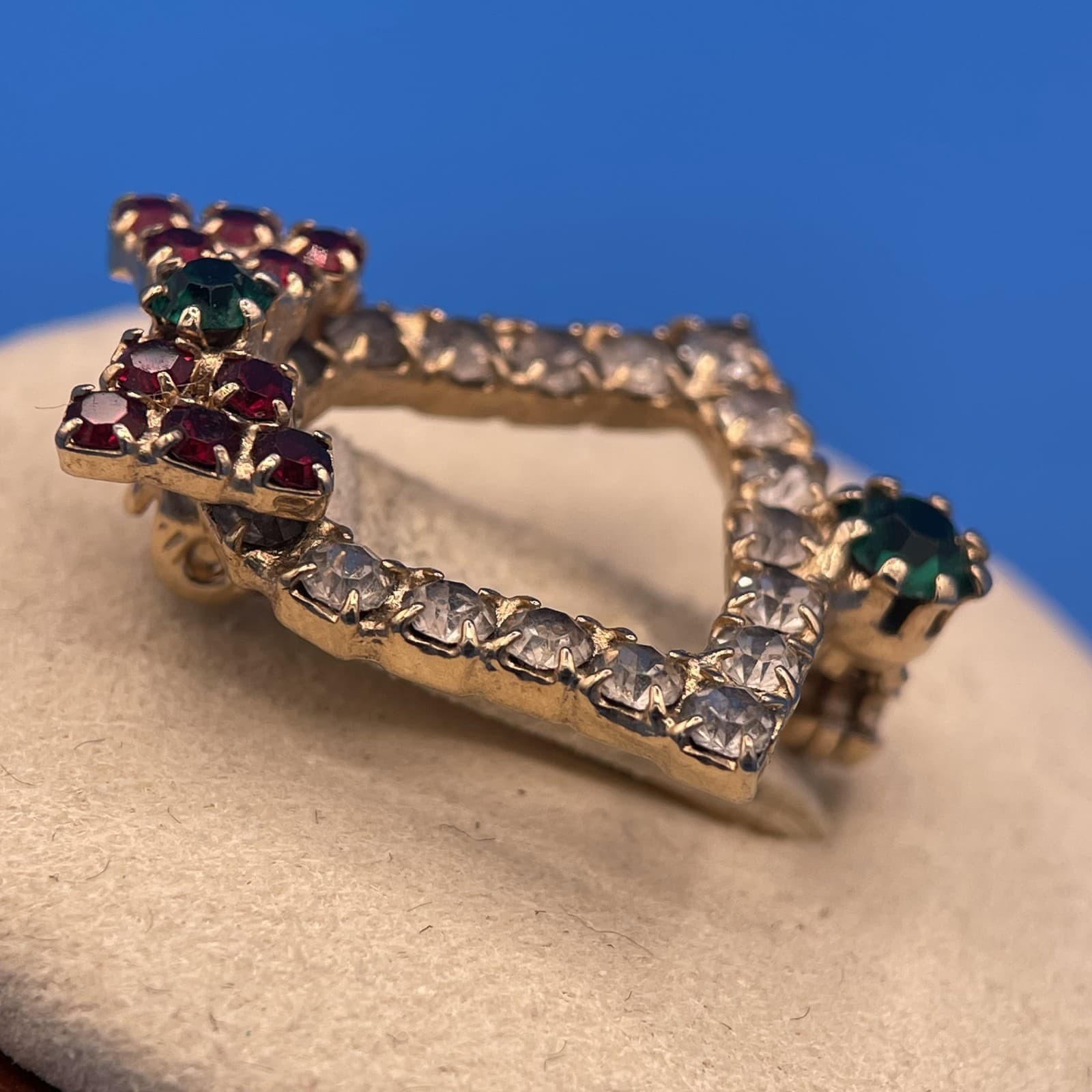 Vintage VTG Christmas Bell Brooch Pin Red Green Clear Rhinestones Gold Tone 24mm - Thumbnail 4