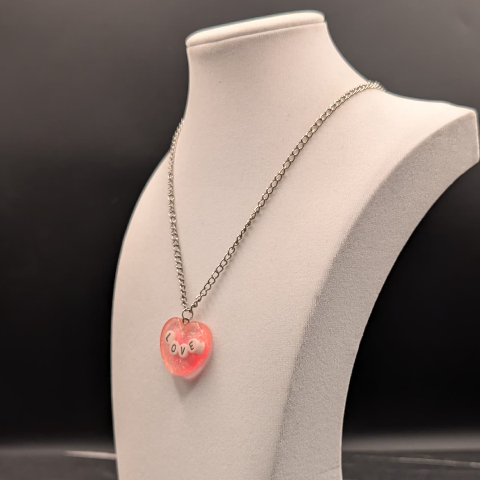 Vintage Pink Glitter Heart LOVE Pendant Necklace Silver Tone Cute Kawaii Y2K - Thumbnail 3