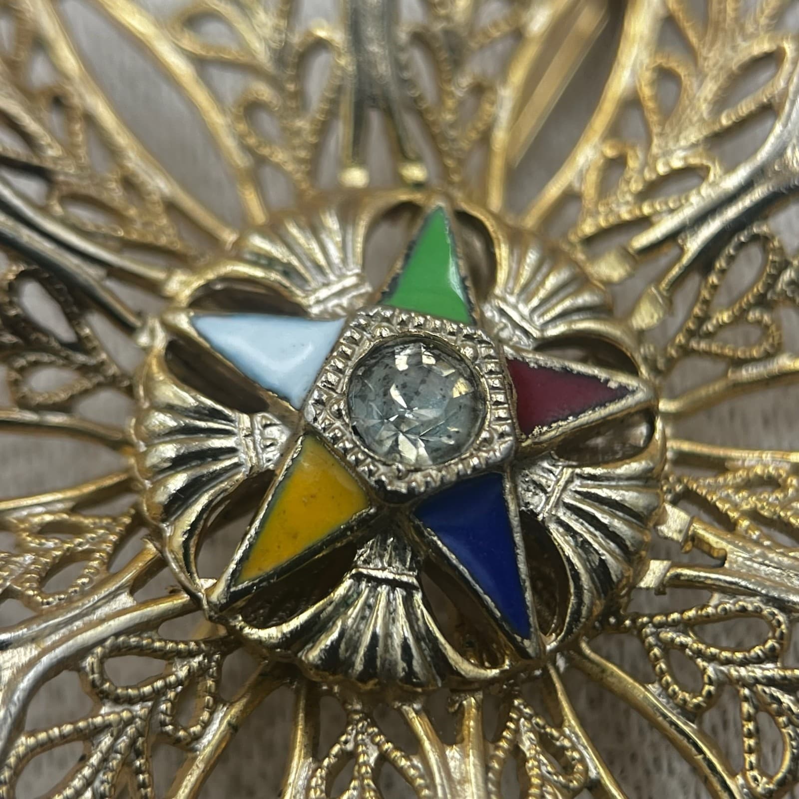 Vintage OES Eastern Star Gold Tone Filigree Brooch w/ Enamel & Rhinestones - Thumbnail 6