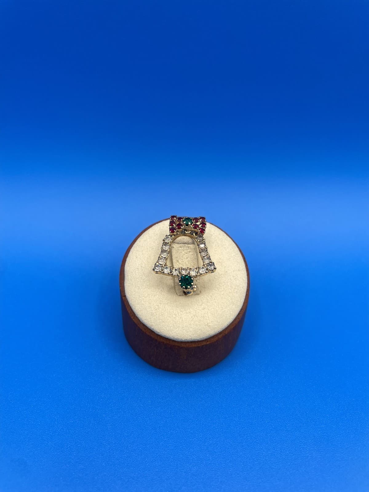 Vintage VTG Christmas Bell Brooch Pin Red Green Clear Rhinestones Gold Tone 24mm - Thumbnail 2