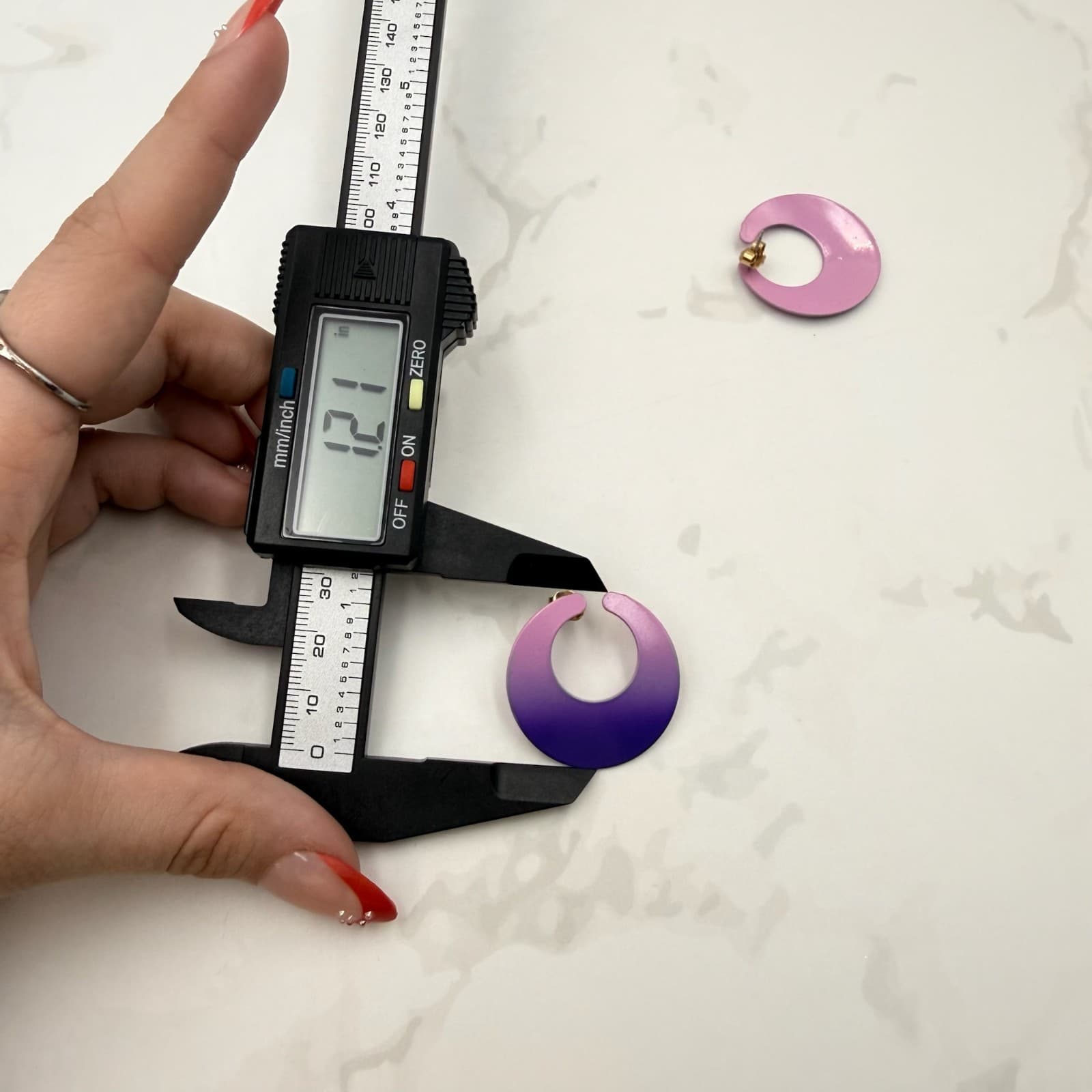 Vintage Charlotte Purple Gold-Toned Fashion Retro Circle Enamel Hoop Earrings - Thumbnail 9