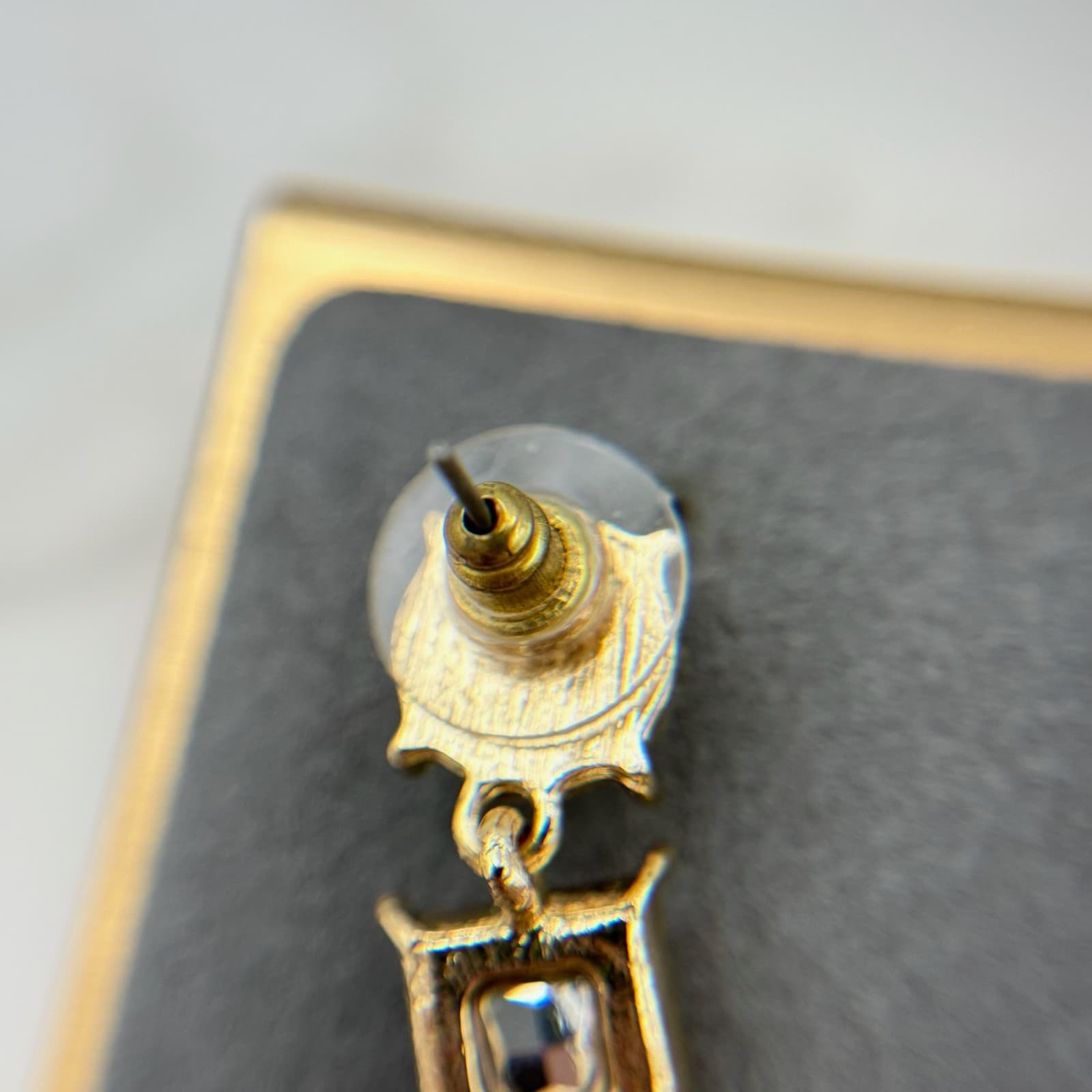 Vintage Womens Pink Orange Goldtone Stud Screw Back Beauty Dangle Earrings - Thumbnail 8