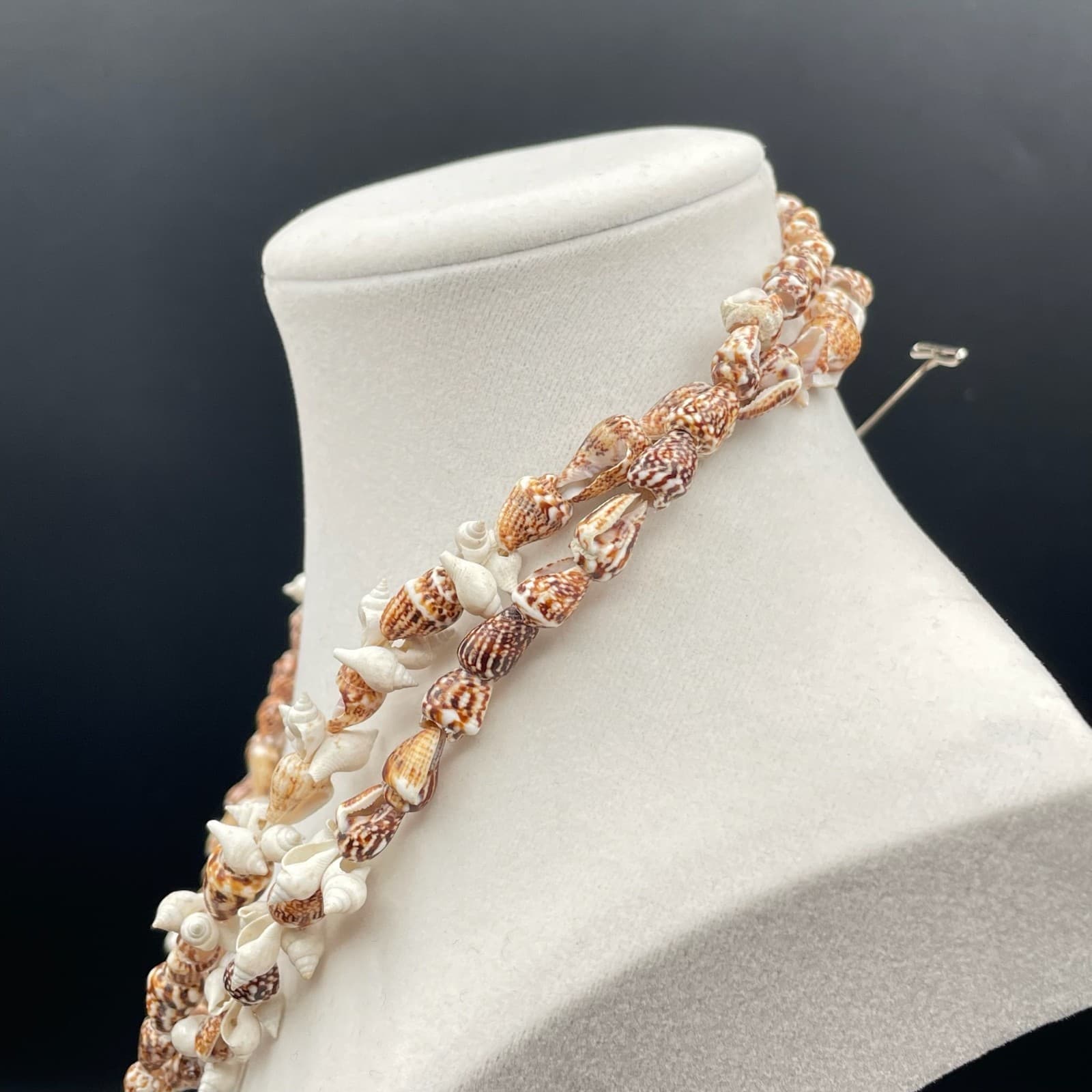 Vintage Beige Cord Classic Seashell Shell Double Stranded Beaded Curled Necklace - Thumbnail 8