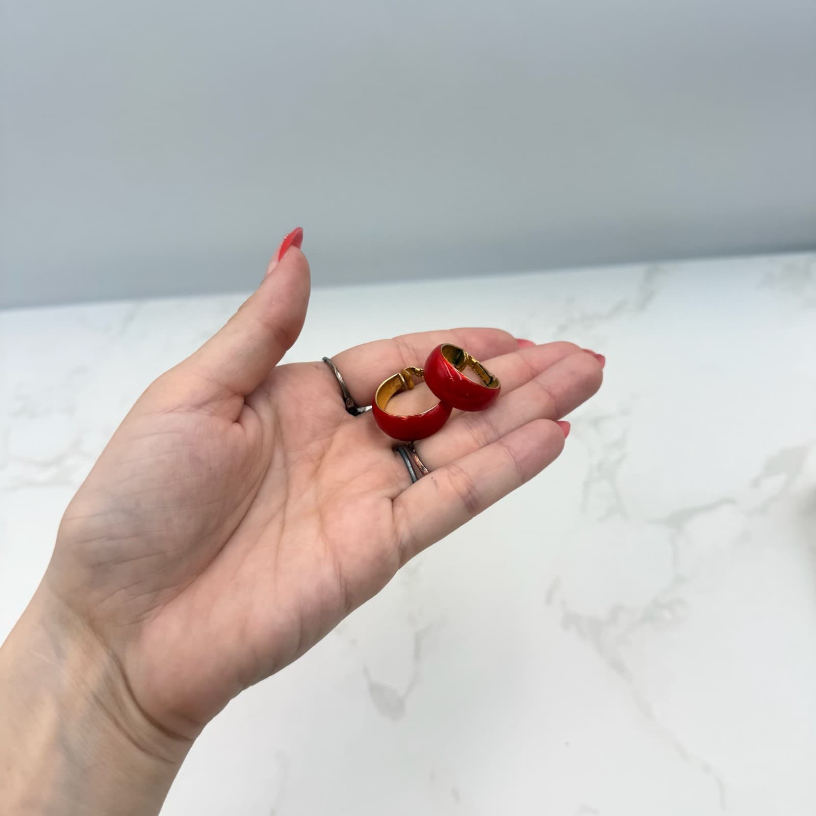 Vintage Womens Red Acrylic Retro Rockabilly Hoop Beauty & Fashion Earrings - Thumbnail 7