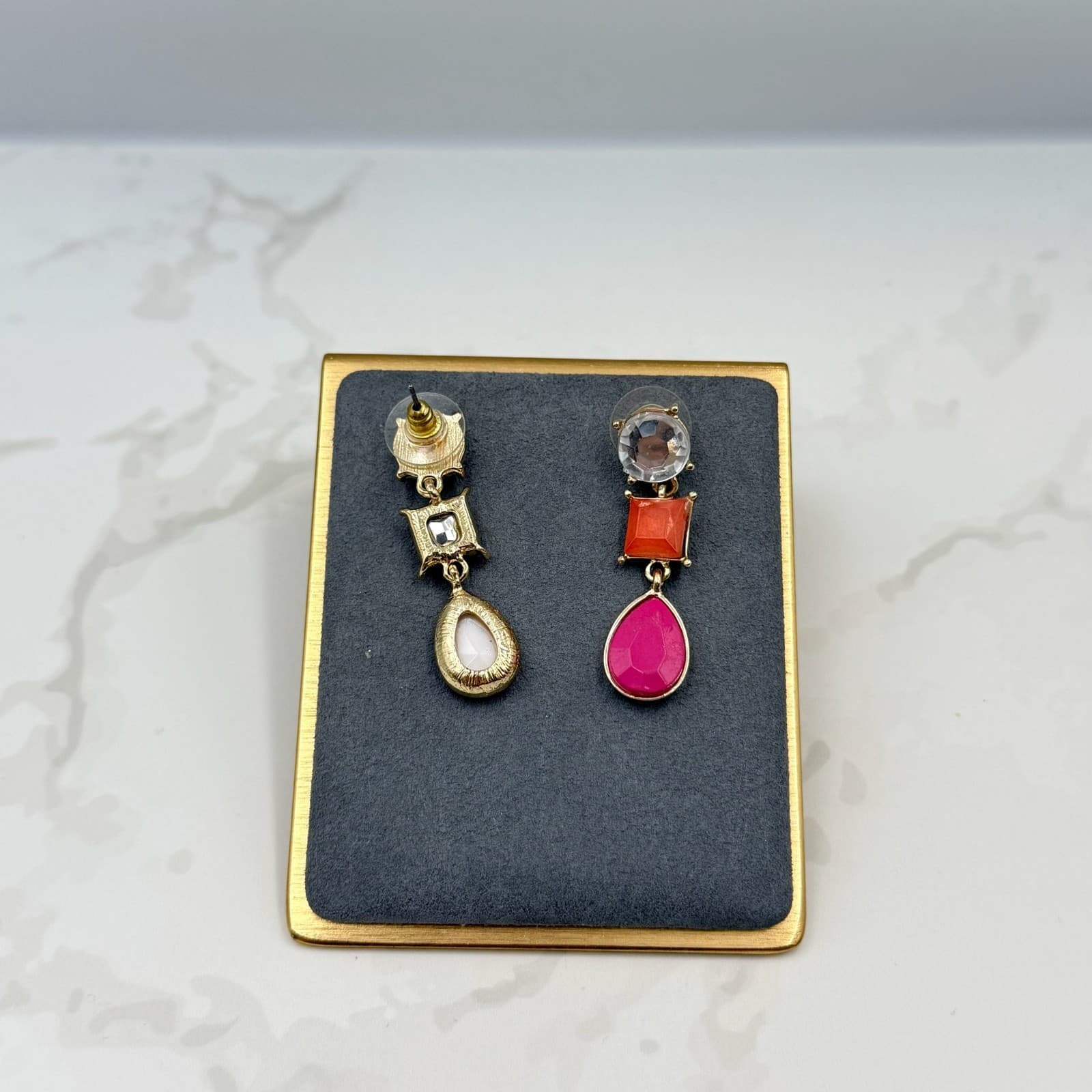 Vintage Womens Pink Orange Goldtone Stud Screw Back Beauty Dangle Earrings - Thumbnail 6