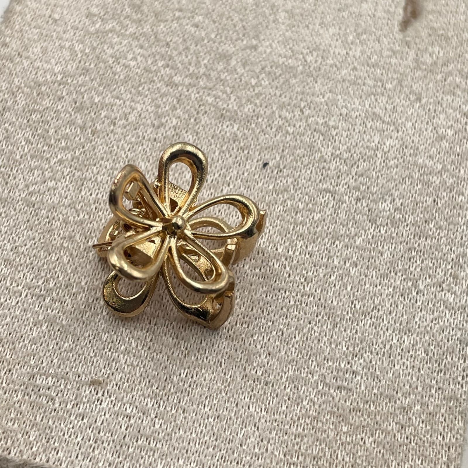 Vintage VTG Mini Hair Claw Clip Gold Tone Heart Shape Small Jaw Clip Accessory - Thumbnail 9