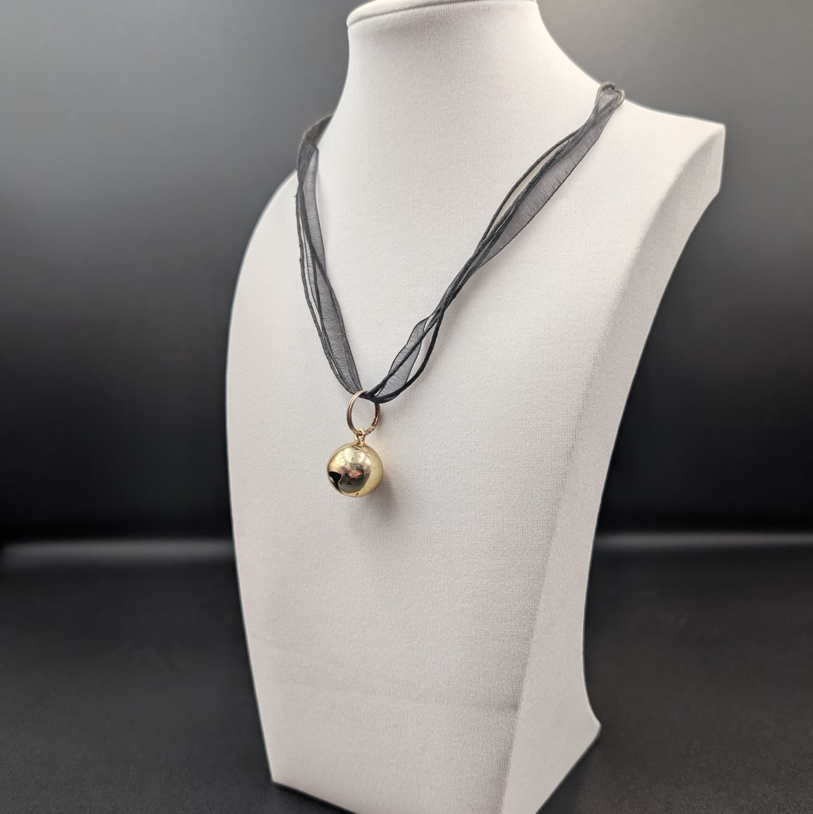 Vintage Black Ribbon Choker Necklace w/ Gold Jingle Bell Pendant Y2K Holiday - Thumbnail 3