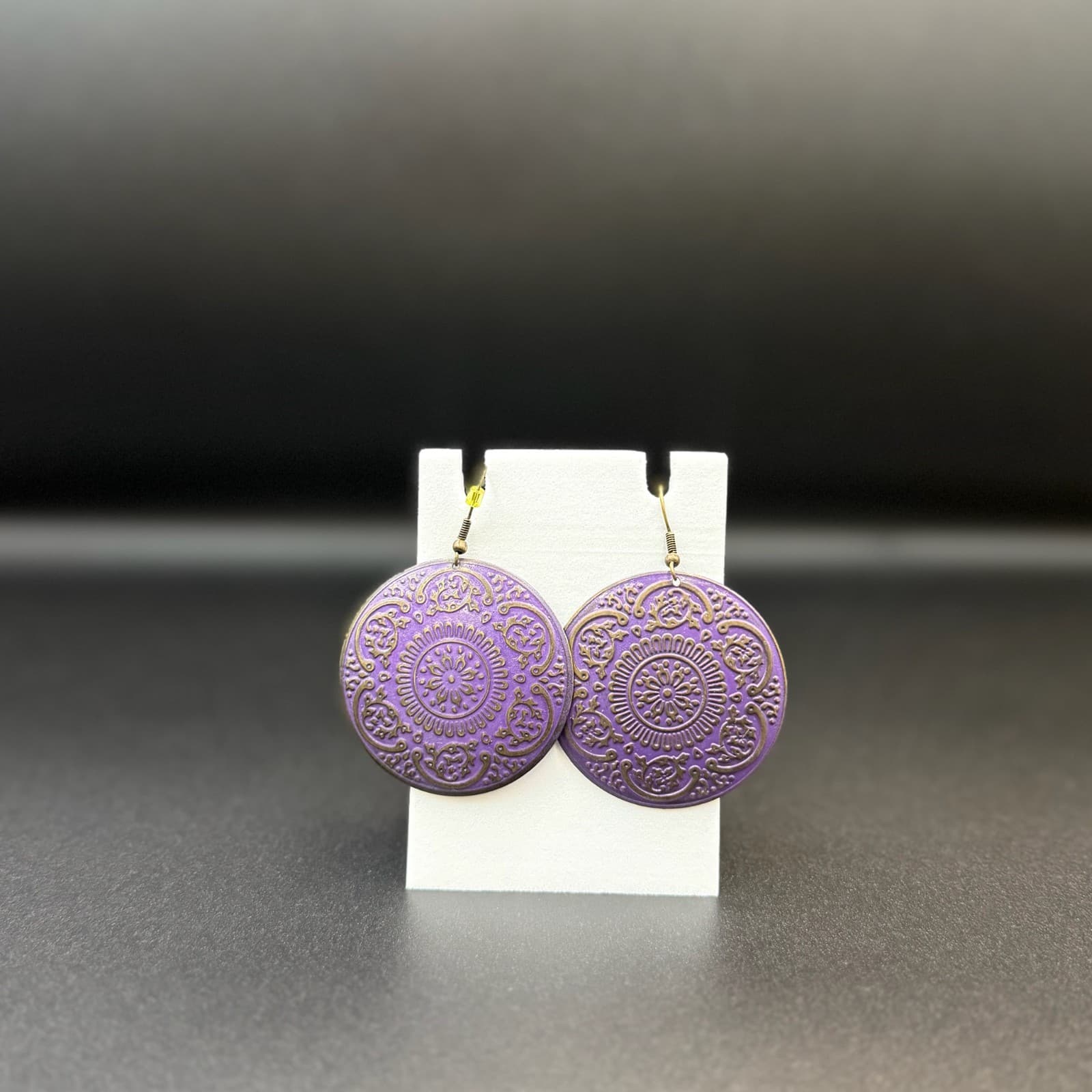 Vintage Purple Metal Gold-Toned Finish Fashion Dome Embossed Design Mandala - Thumbnail 3