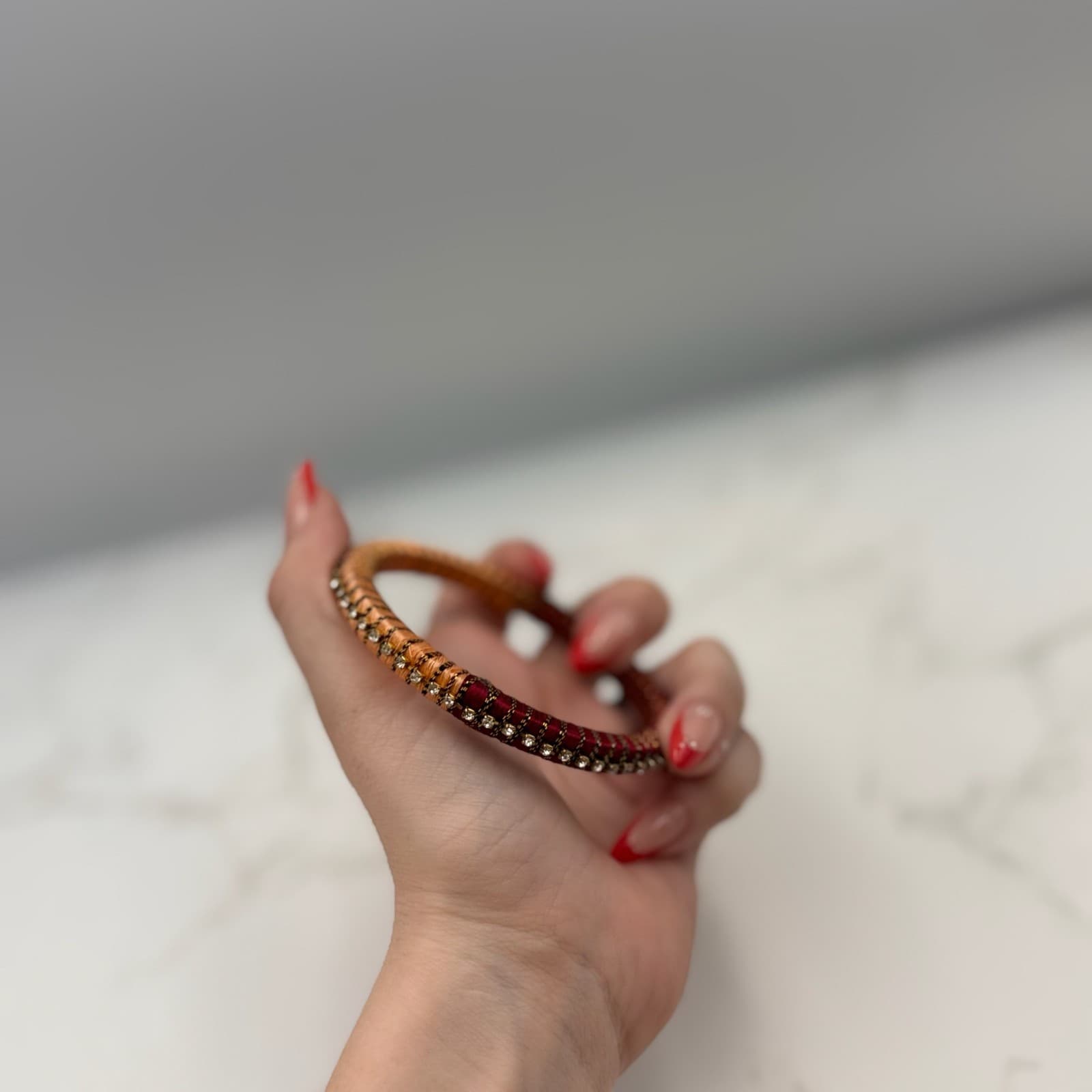 Vintage VTG Handcrafted Women’s Maroon Peach Rhinestones Thread Wrapped Bangle - Thumbnail 5