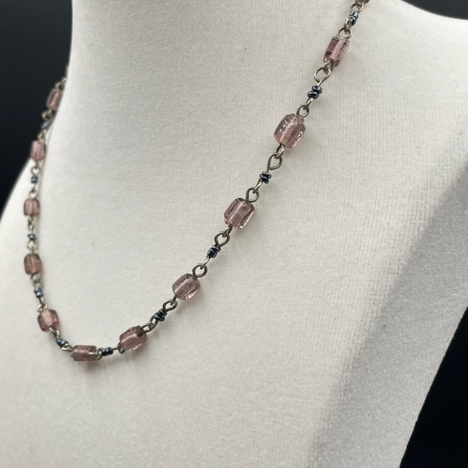 Vintage Pink Glass Bead Station Necklace Silver Tone Chain Toggle Extender 16" - Thumbnail 6