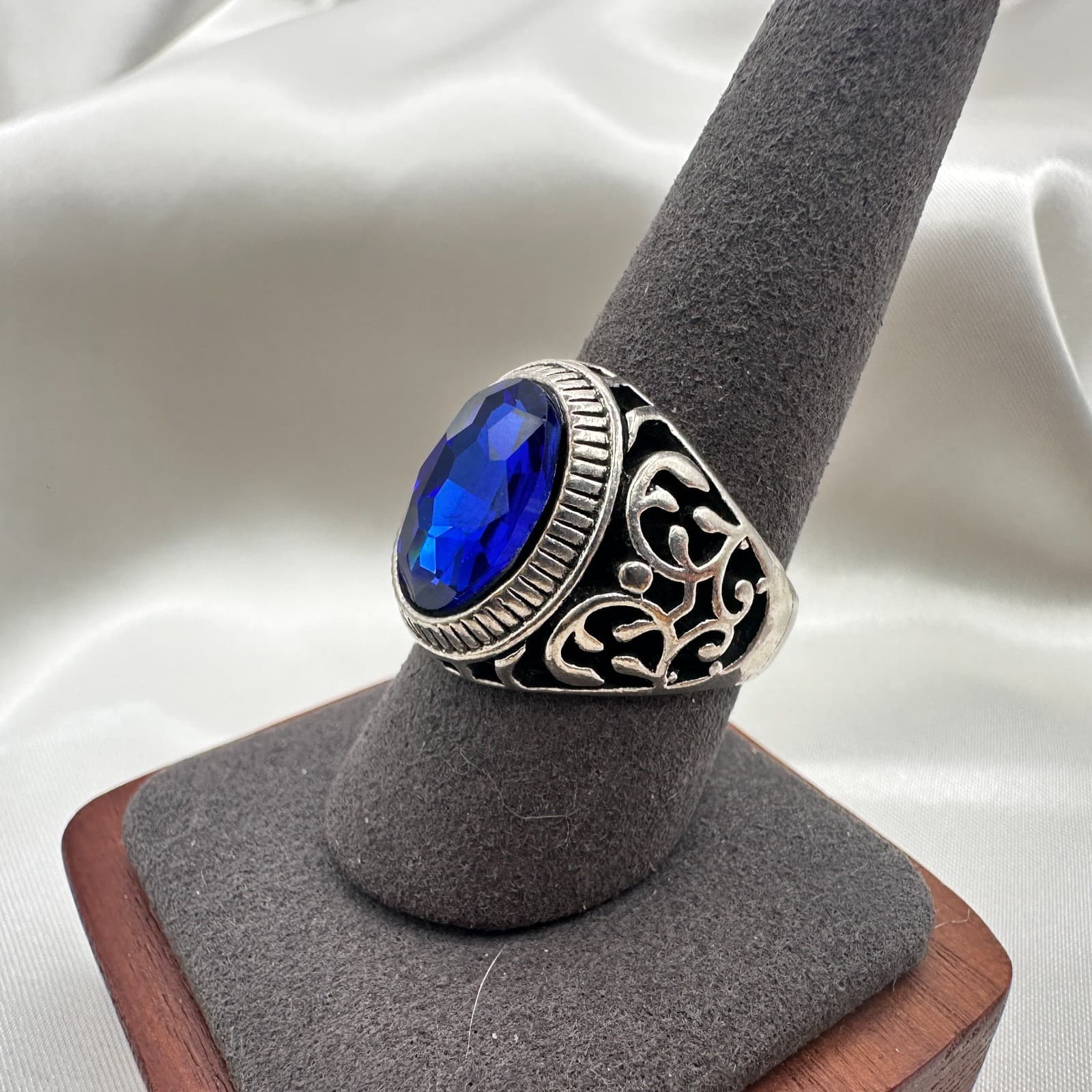 Vintage Y2K Filigree Silver Tone Blue Stone Ring Unisex Classic Fashion Jewelry - Thumbnail 4