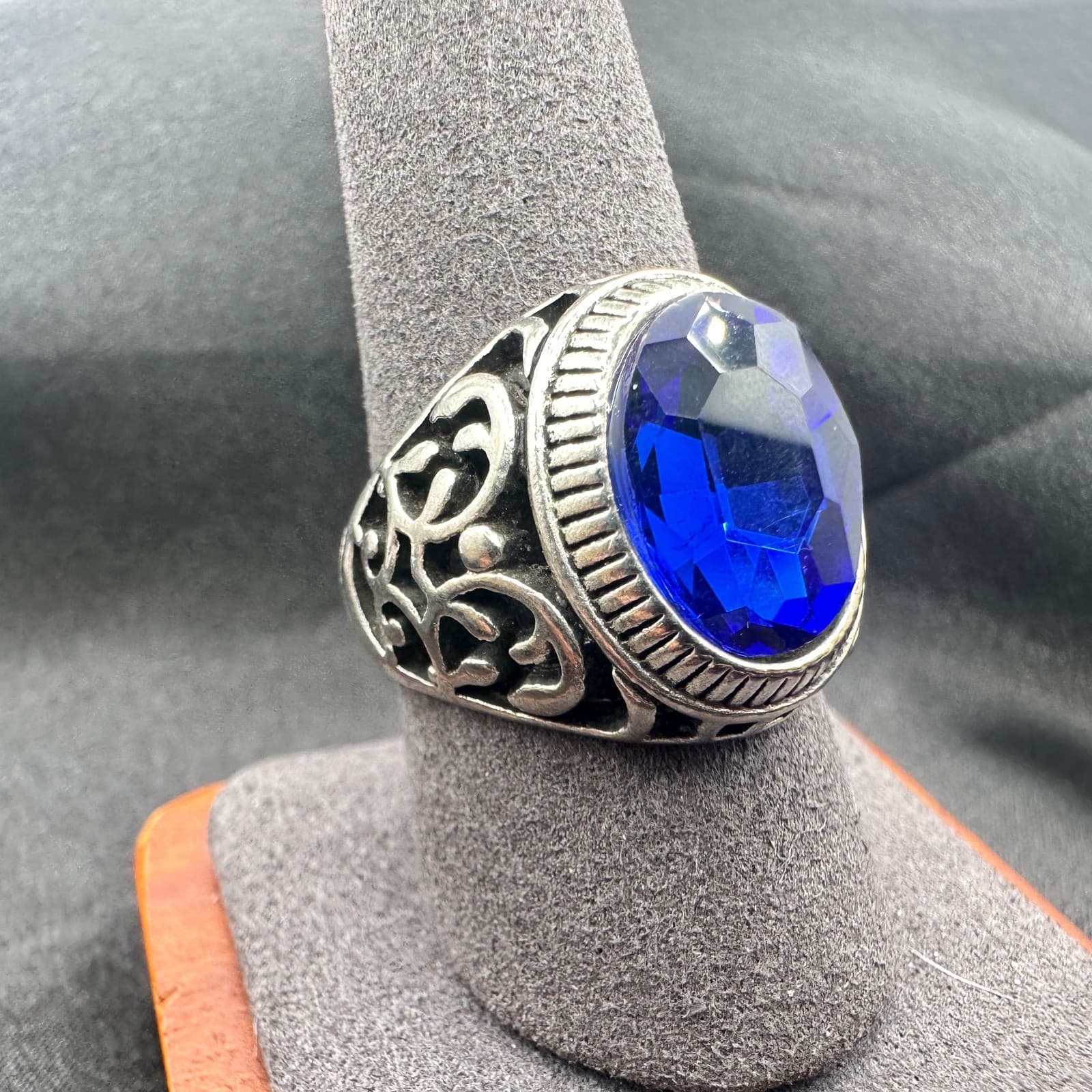 Vintage Y2K Filigree Silver Tone Blue Stone Ring Unisex Classic Fashion Jewelry - Thumbnail 6