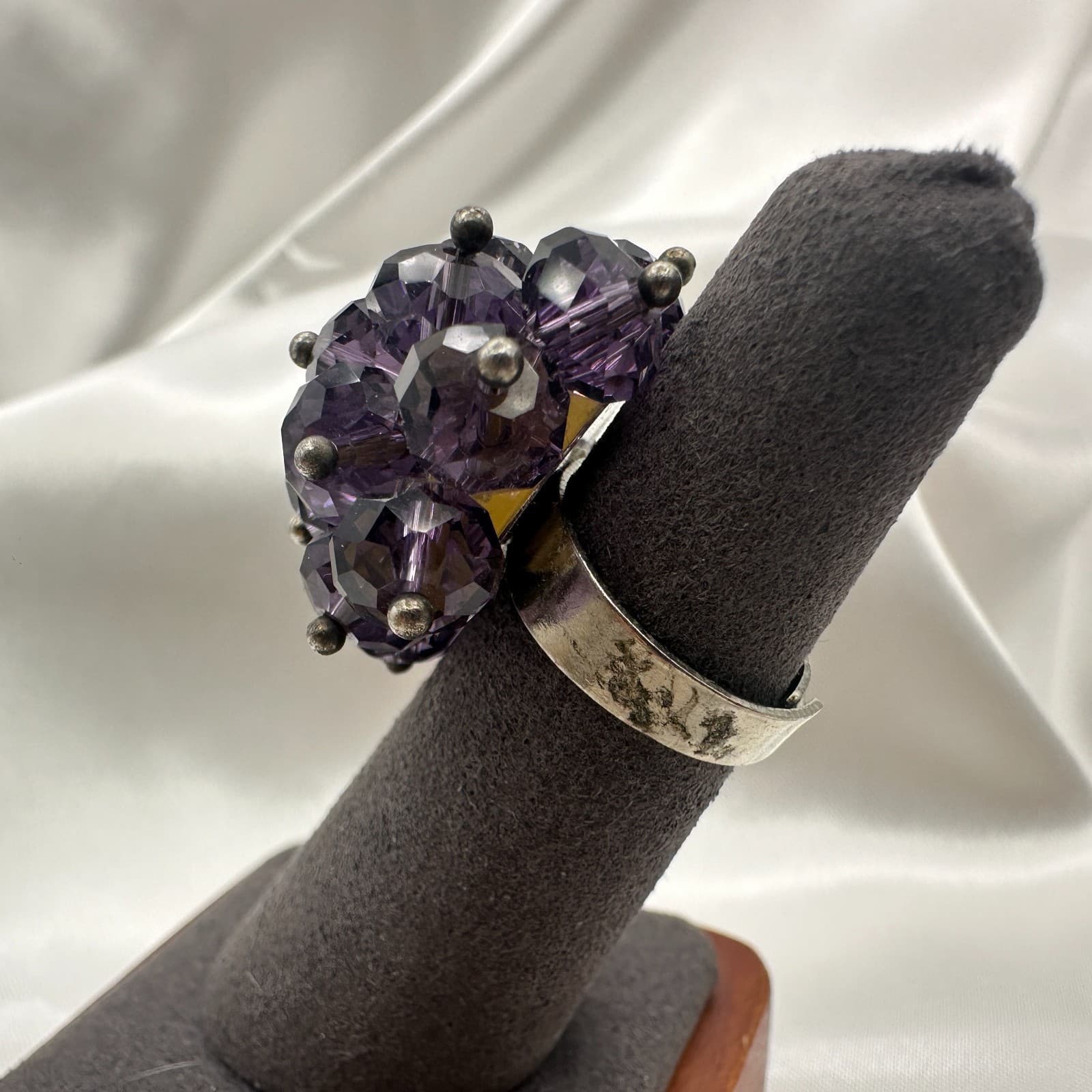 VTG Y2K Silver Tone Purple Beaded Statement Ring Women's Classic Fashion Jewelry - Thumbnail 5