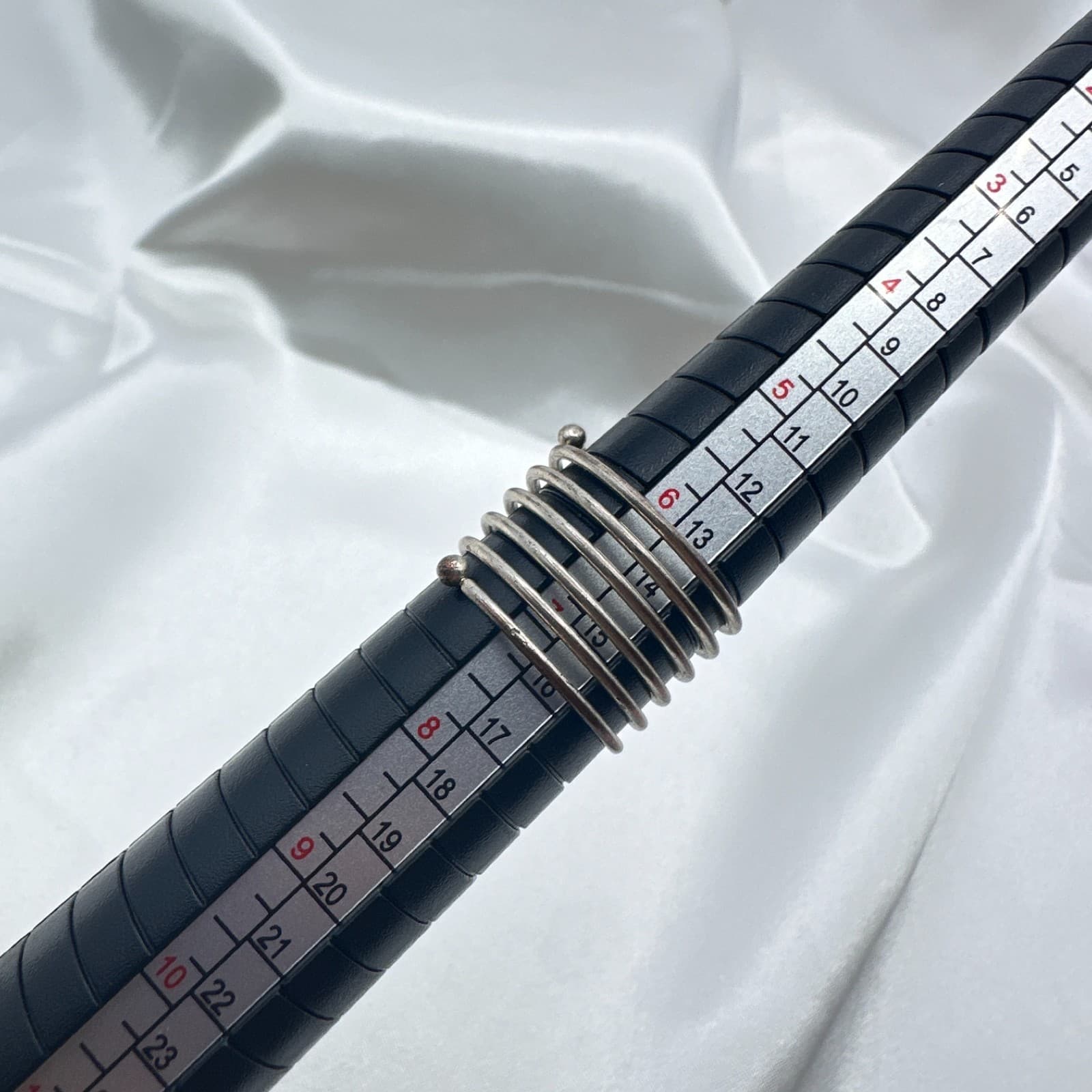 Vintage Y2K Silver Tone Spiral Coil Wrap Ring Women's Classic Fashion Jewelry - Thumbnail 9