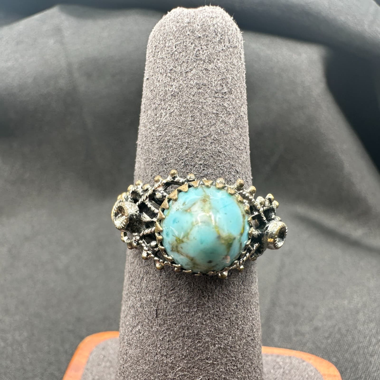 Vintage Y2K Silver Tone Turquoise Statement Ring Women's Classic Fashion Jewelry - Thumbnail 7