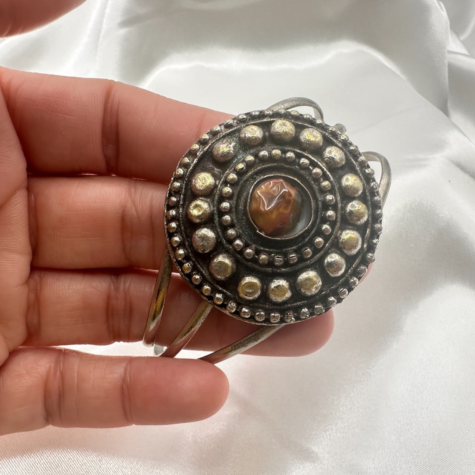 Vintage 90s Cuff Bracelet Silver Tone Brown Glass Statement Boho Fashion Jewelry - Thumbnail 6