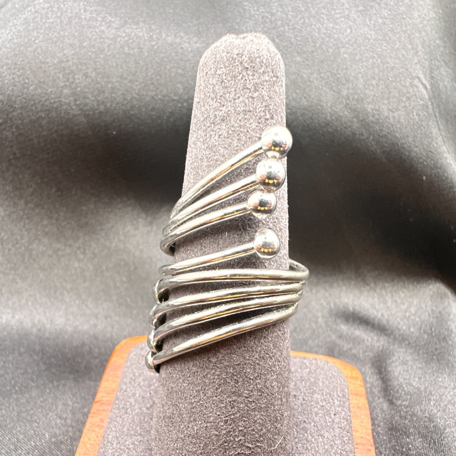 Vintage Y2K Silver Tone Memory Wire Wrap Ring Women's Classic Fashion Jewelry - Thumbnail 7