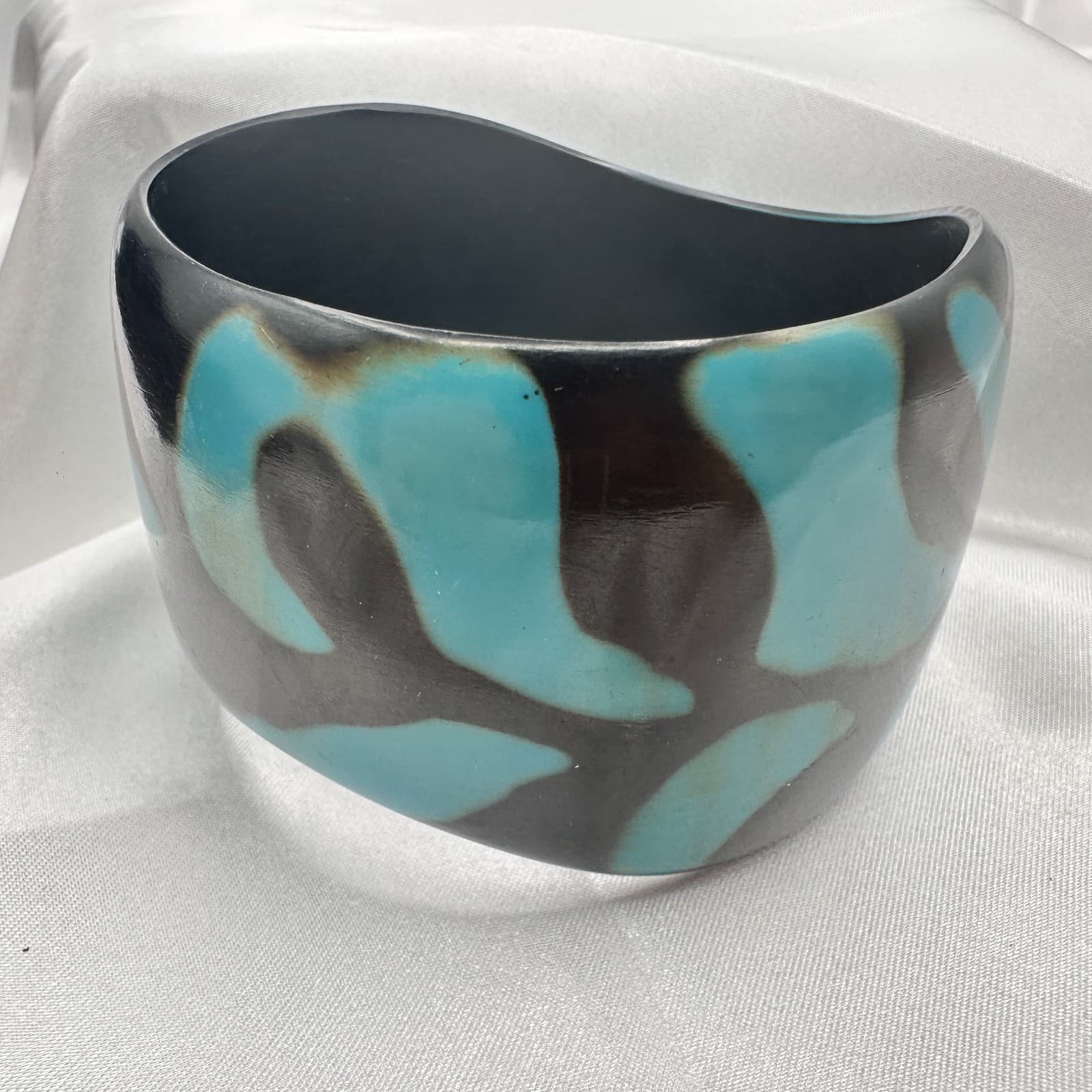 Vintage 90s Wide Bangle Bracelet Retro Chunky Bold Fashion Women's Jewelry - Thumbnail 4